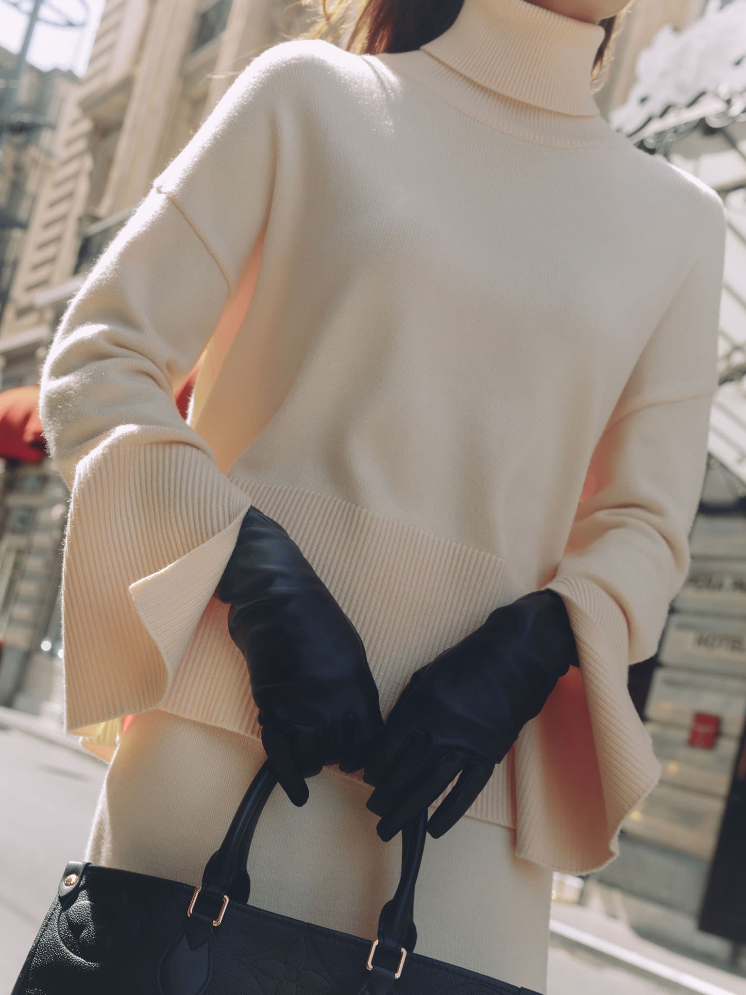 Oversized jersey sweater with ribbed details