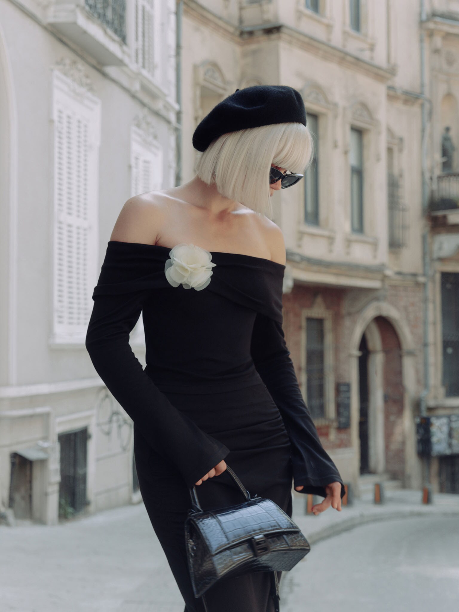 DROPPED SHOULDERS DRESS