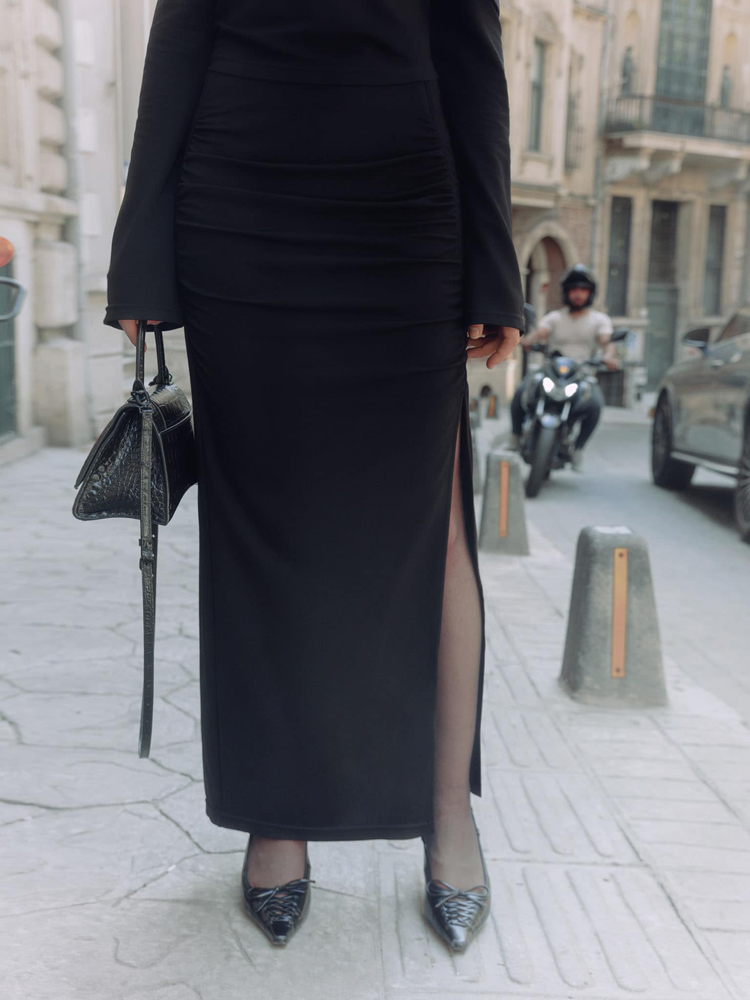 Denim maxi skirt :: LICHI - Online fashion store