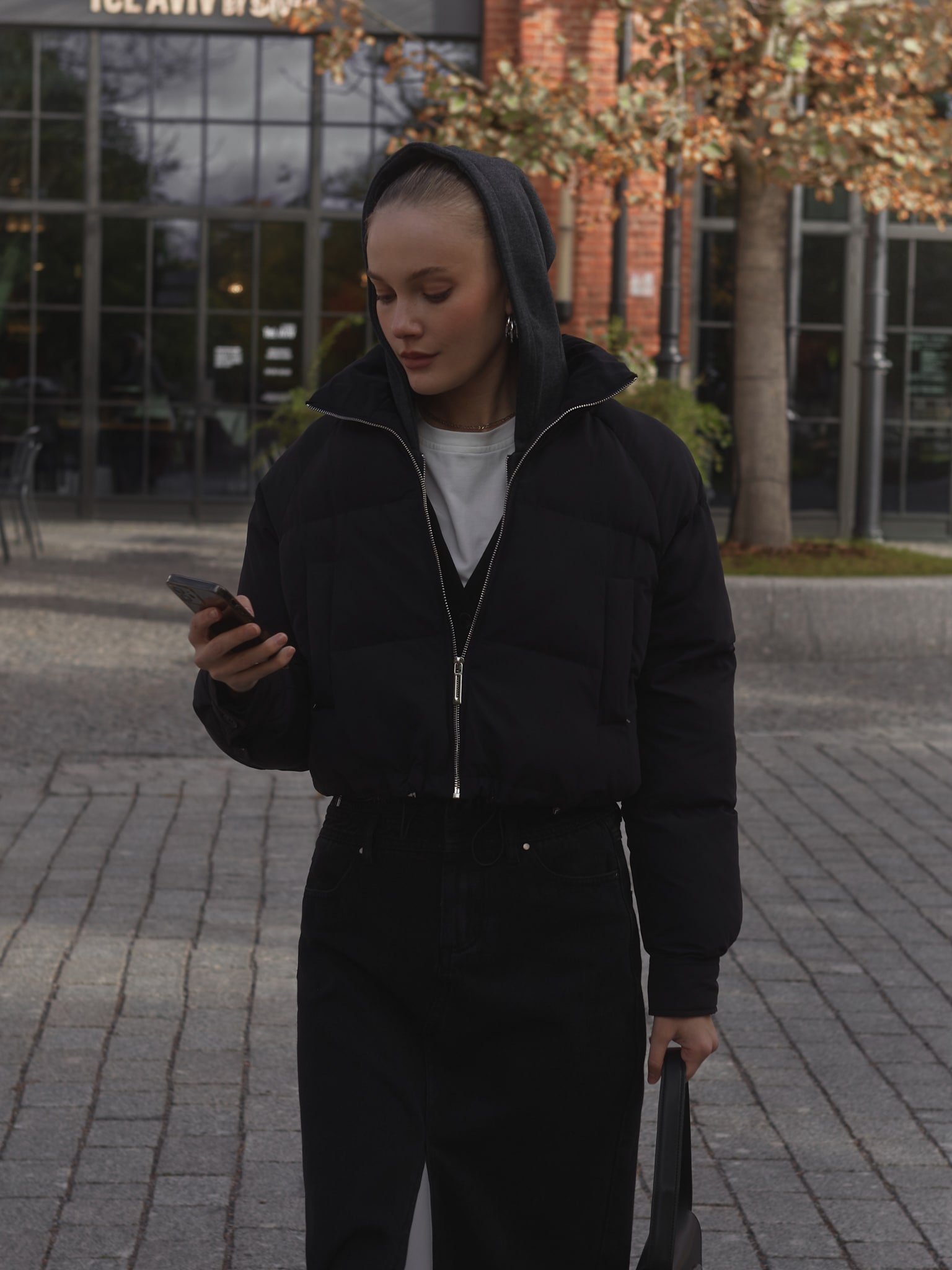 Укороченная стеганая куртка