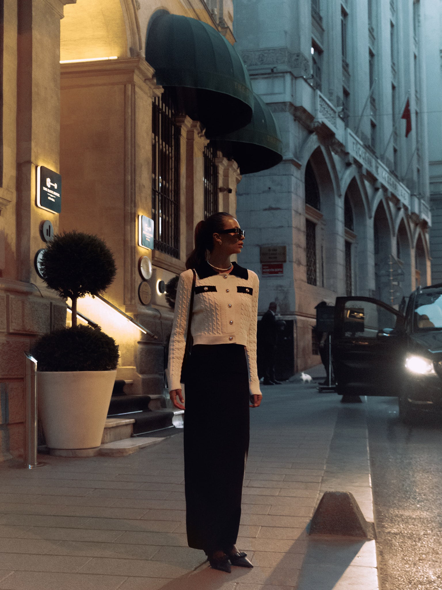 Cable knit cardigan with contrasting details