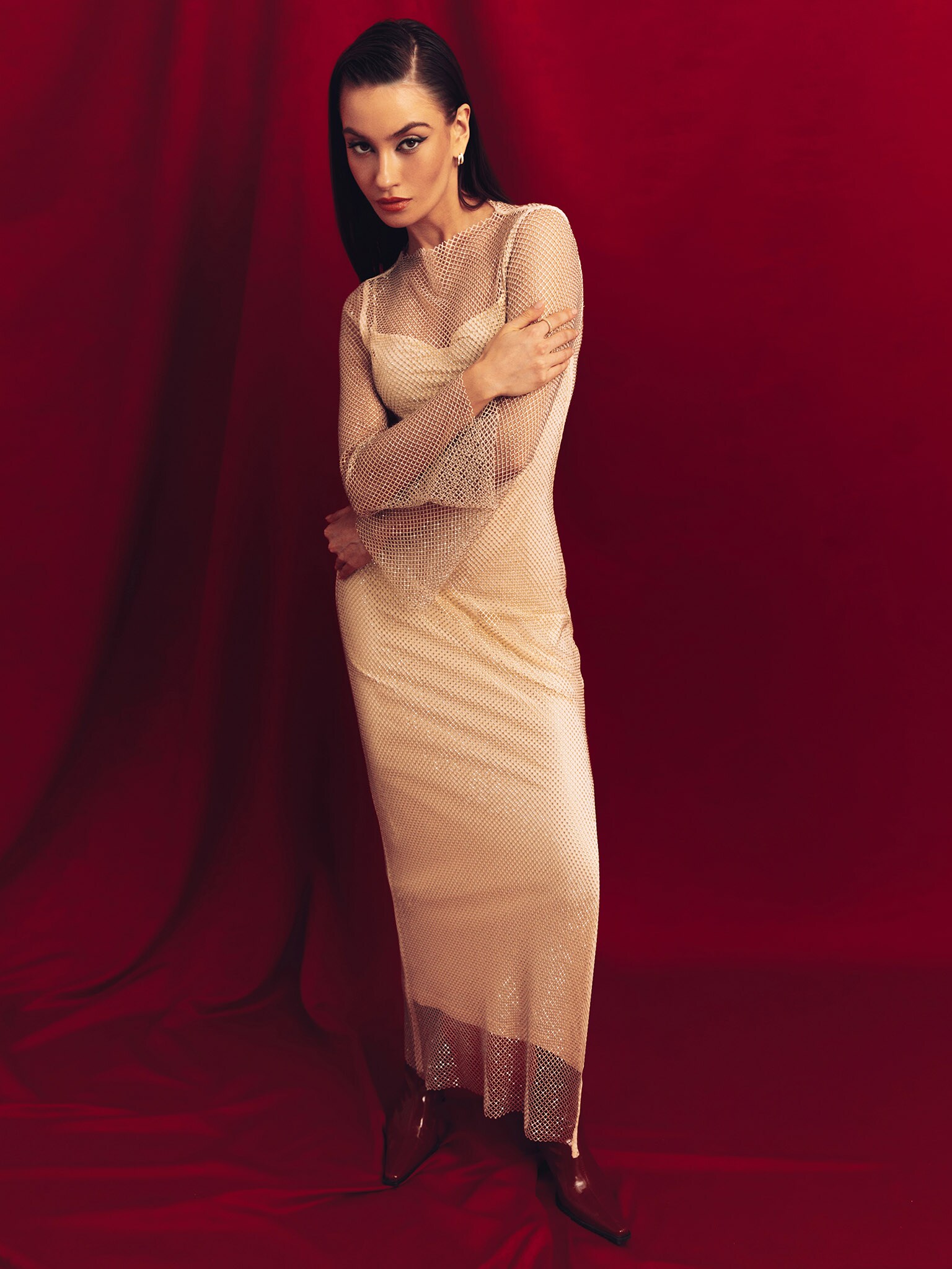 Mesh maxi dress with monochrome lining