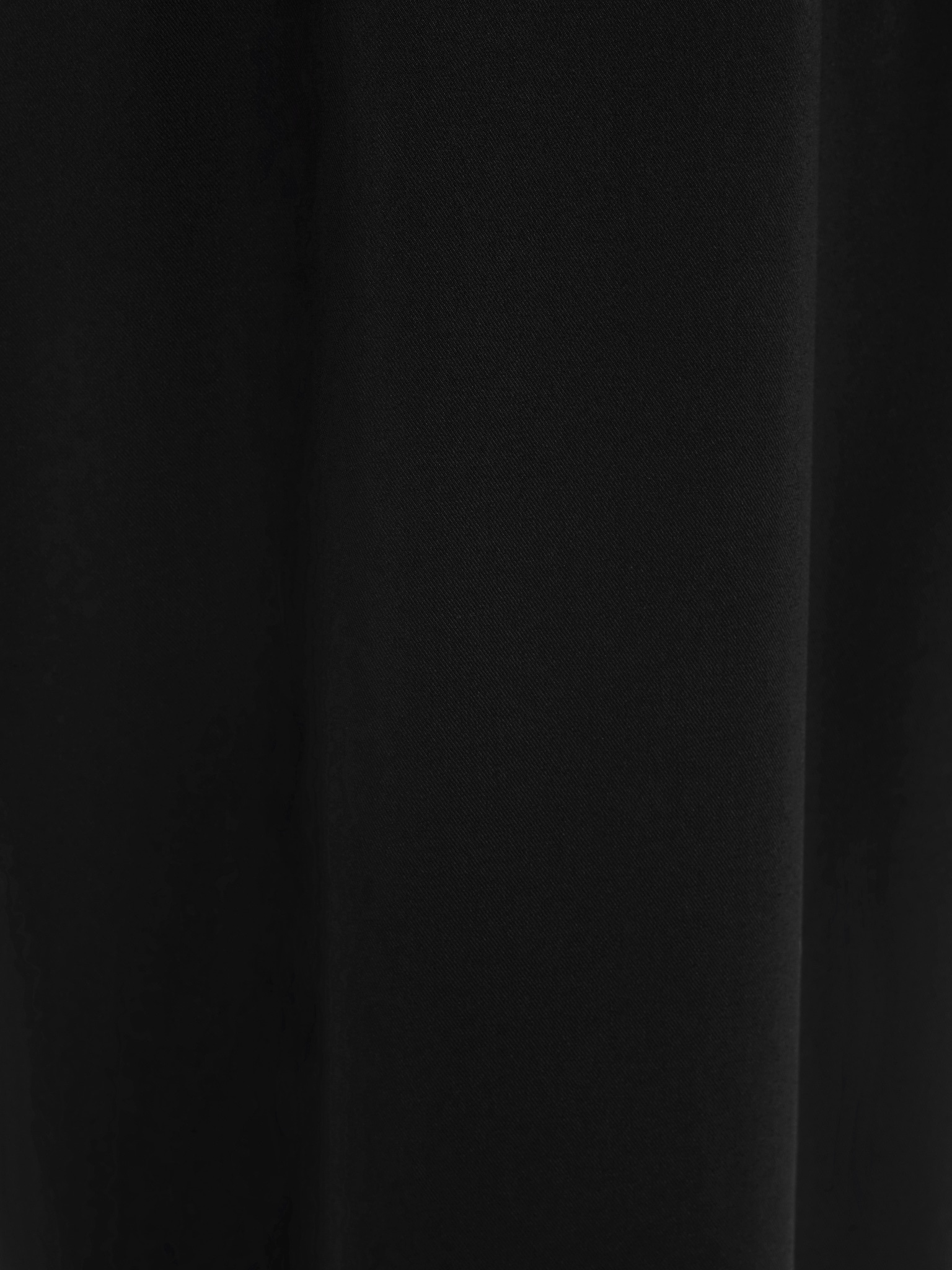 Платье макси с воротником халтер в стразах