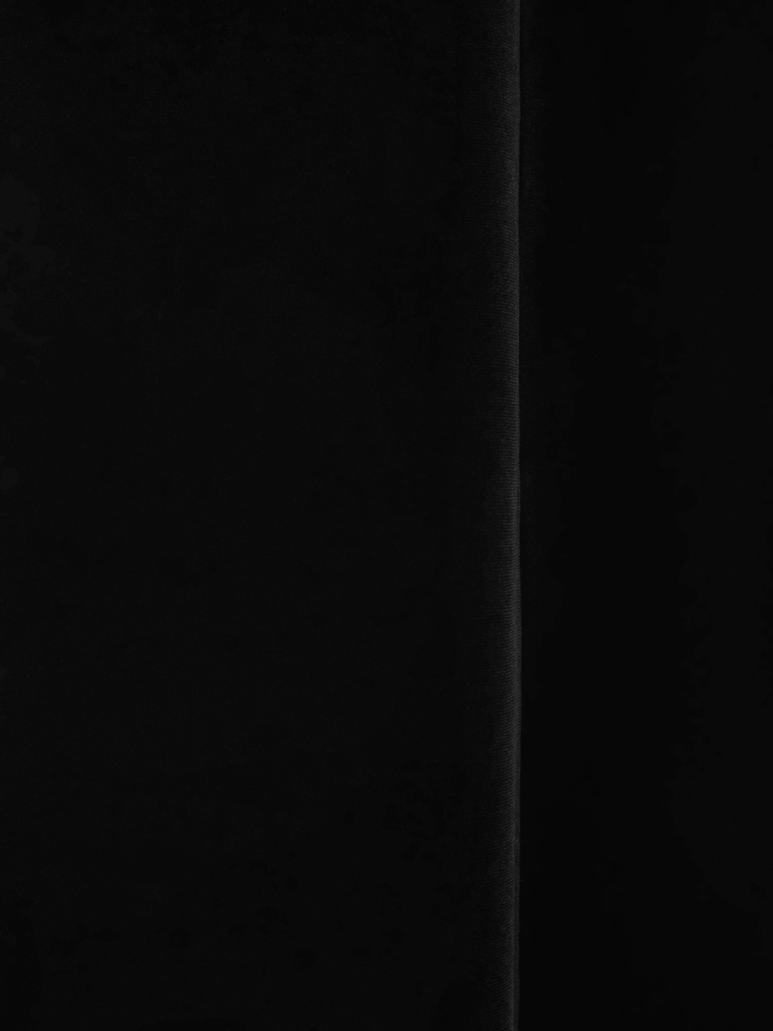 Бархатное платье макси со сборкой на лифе