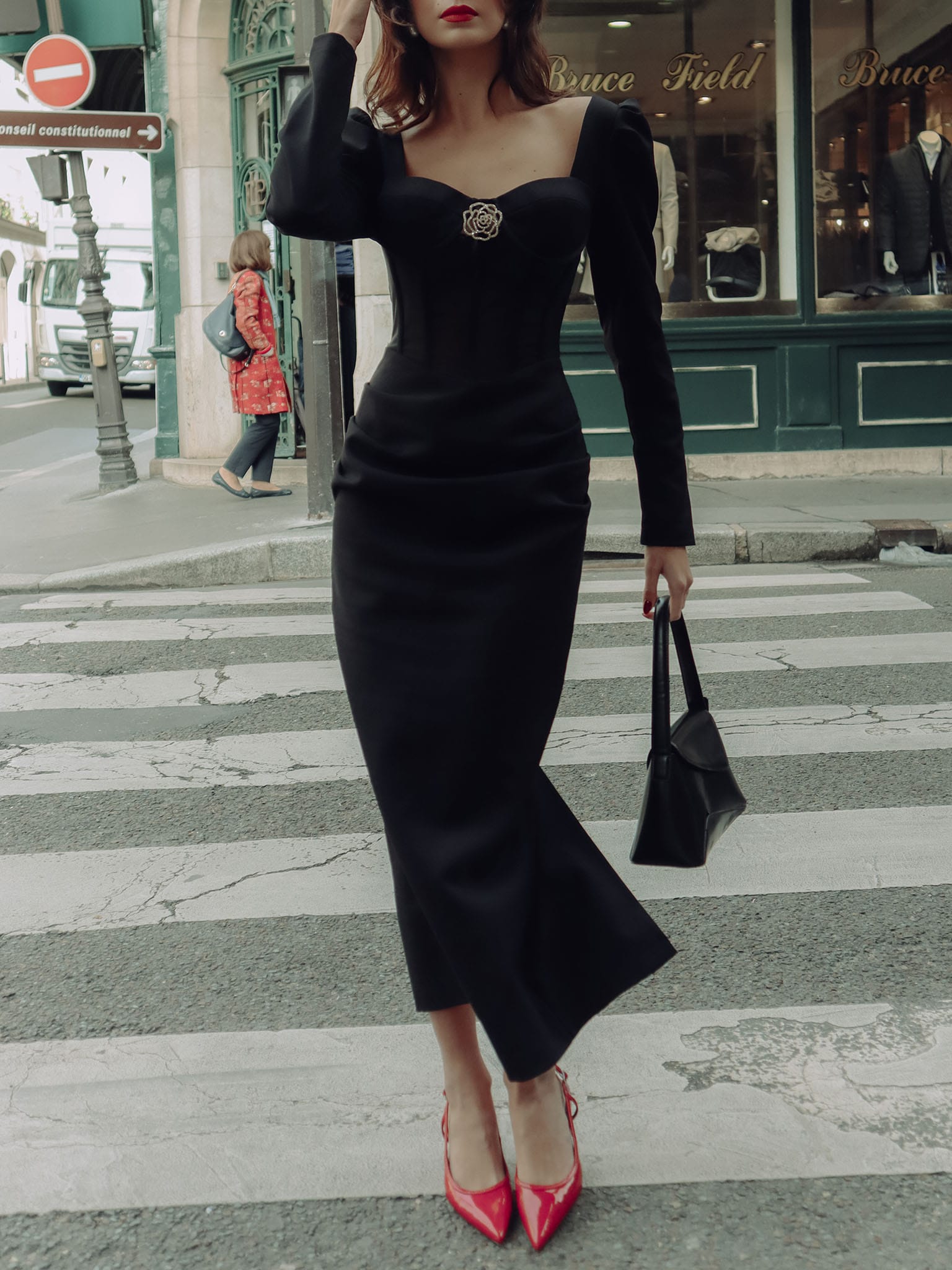 Fitted maxi corset dress with flower decor