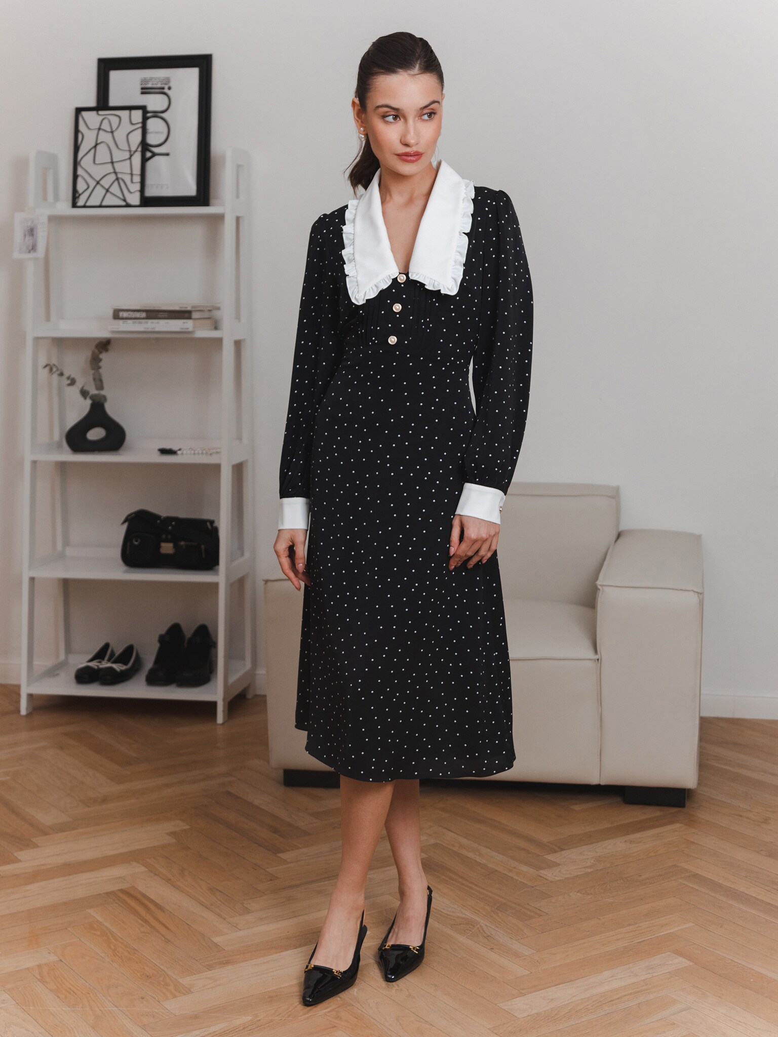 Polka dot midi dress with bright collar and cuffs :: LICHI
