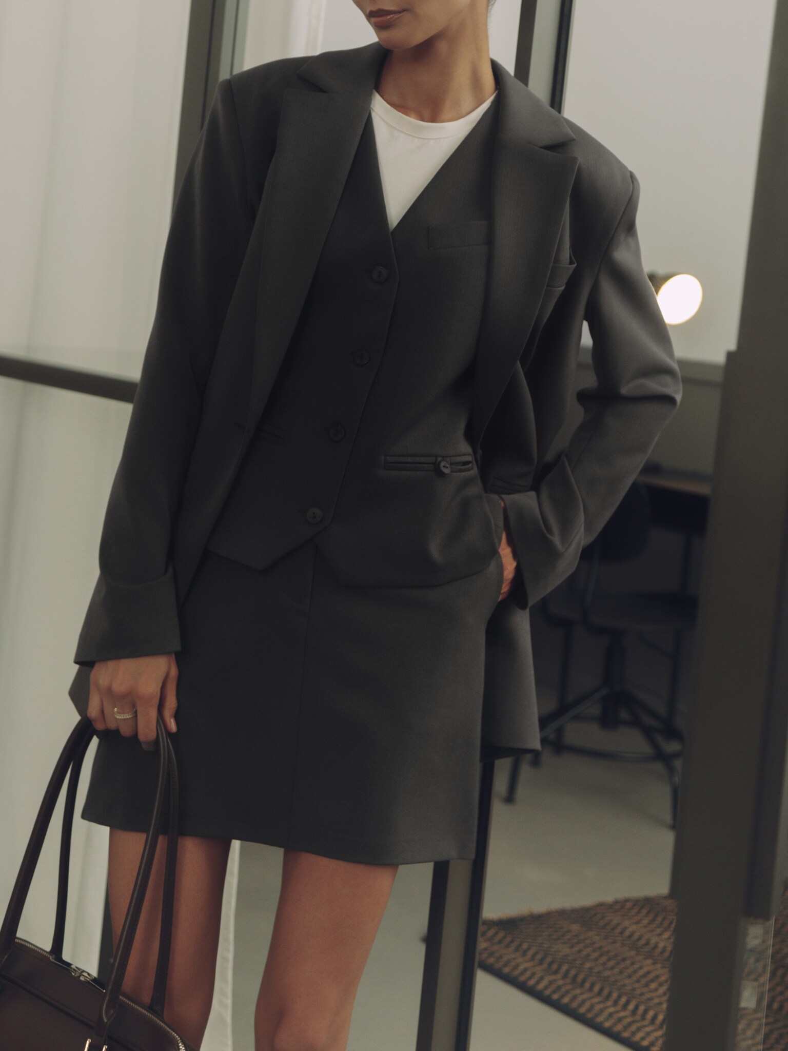 Прямая юбка мини :: LICHI - Online fashion store
