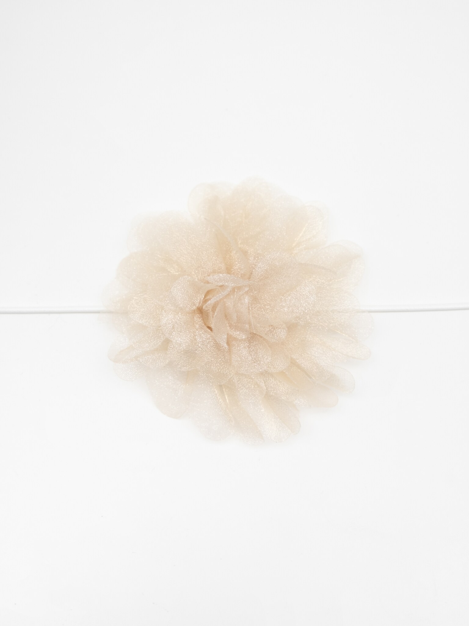 Lace necklace with chiffon flower