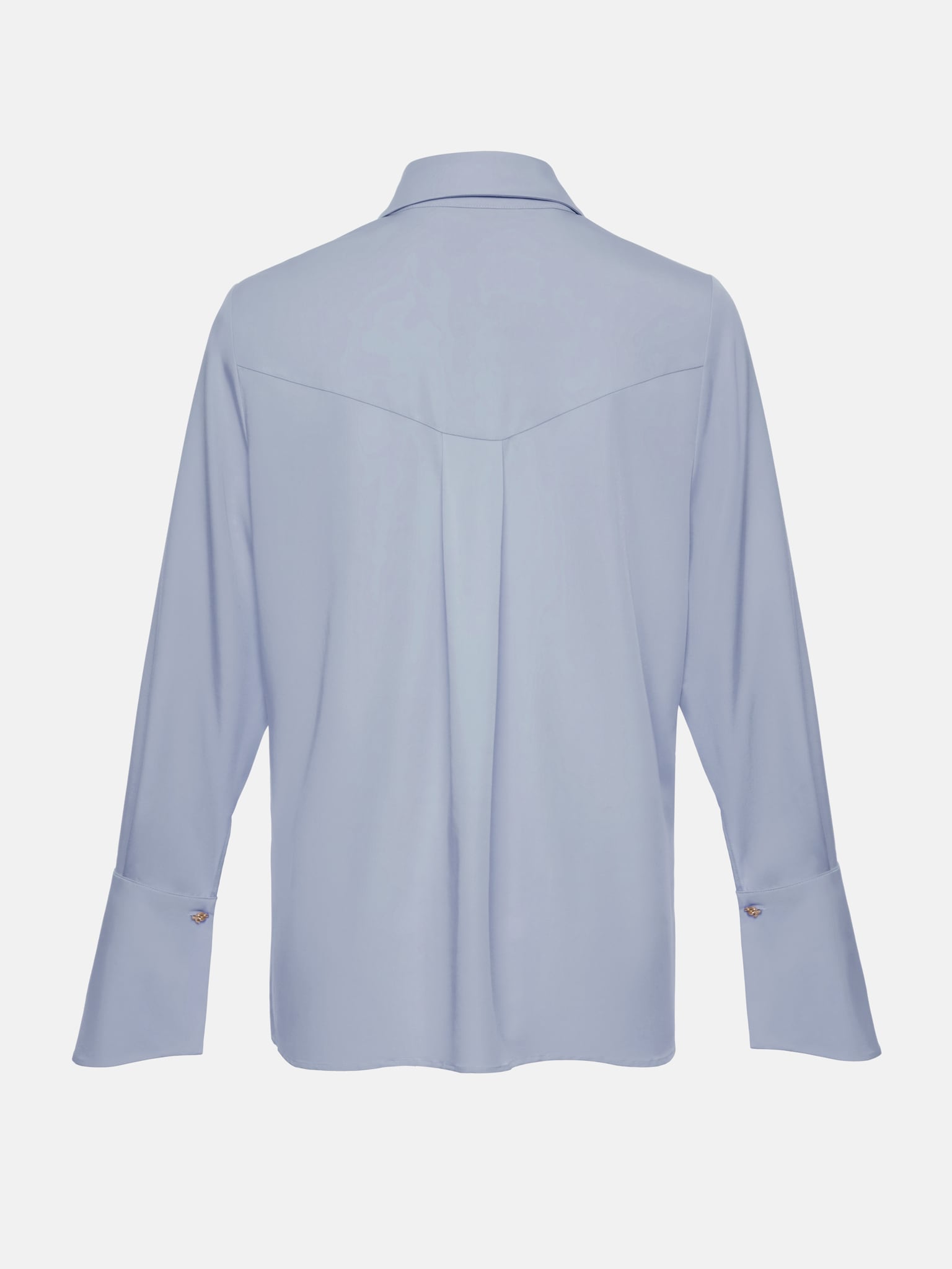 Loose shirt with wide cuffs