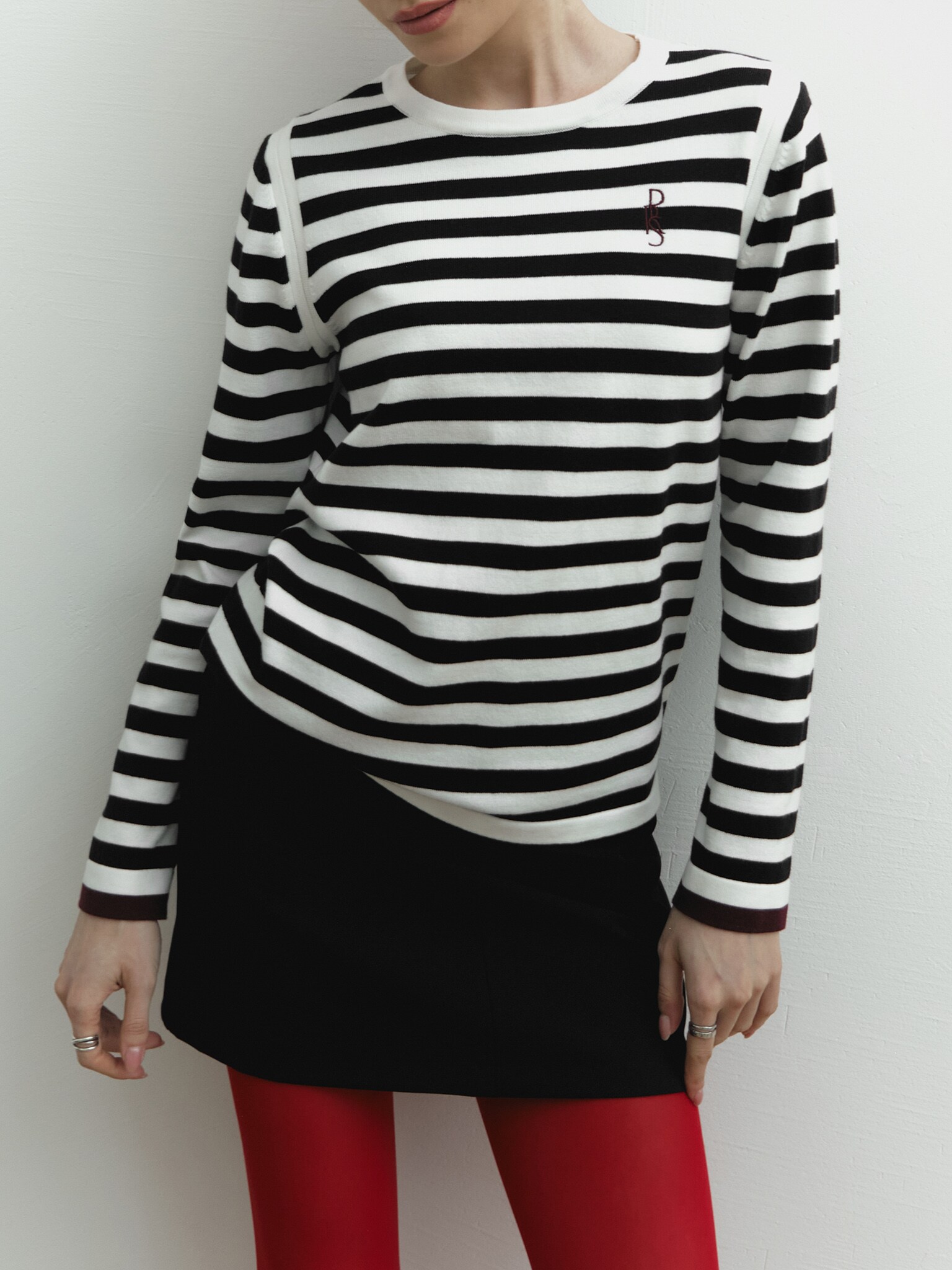 Striped longsleeve with embroidery