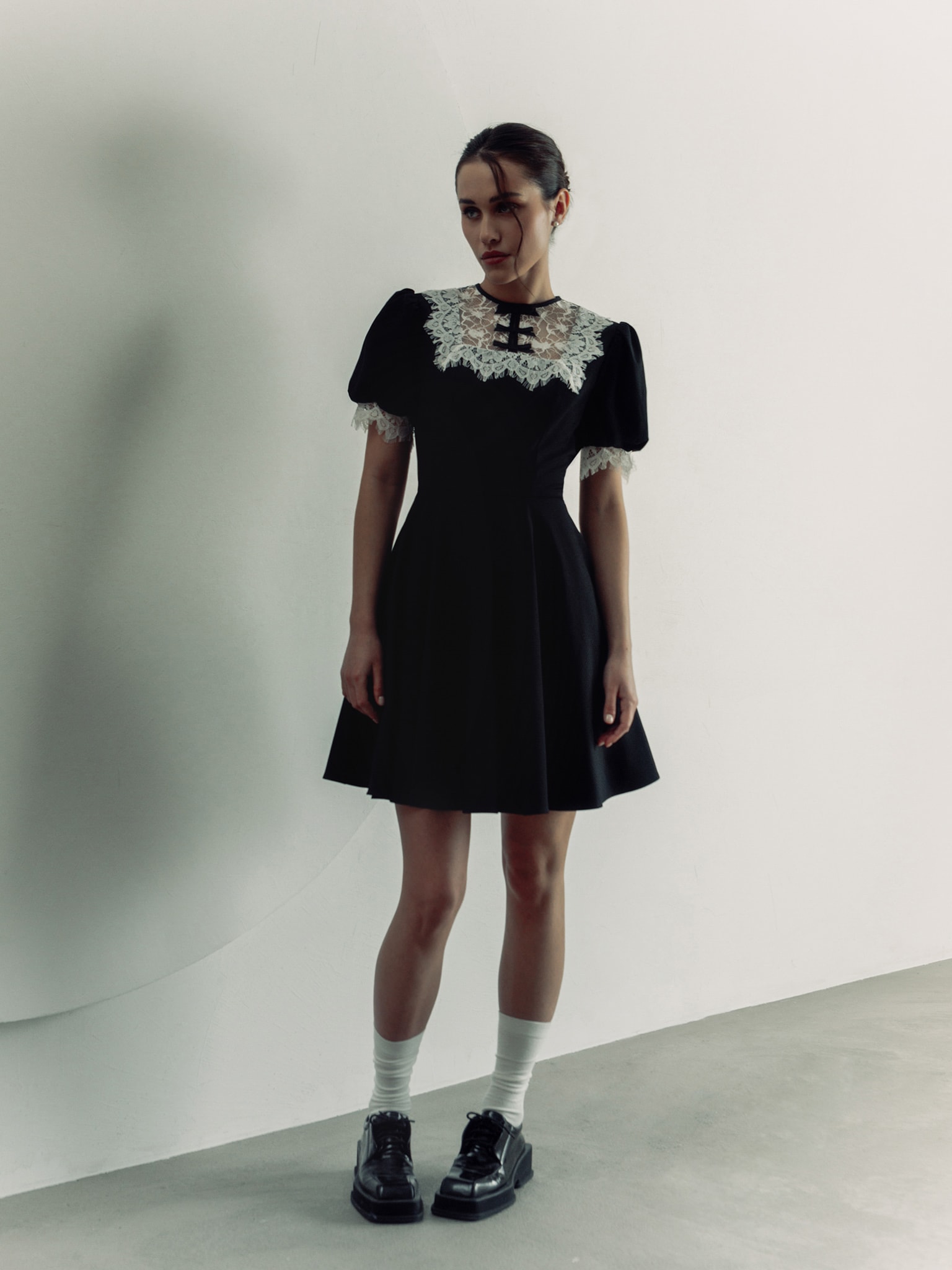 Mini dress with lace collar and cuffs