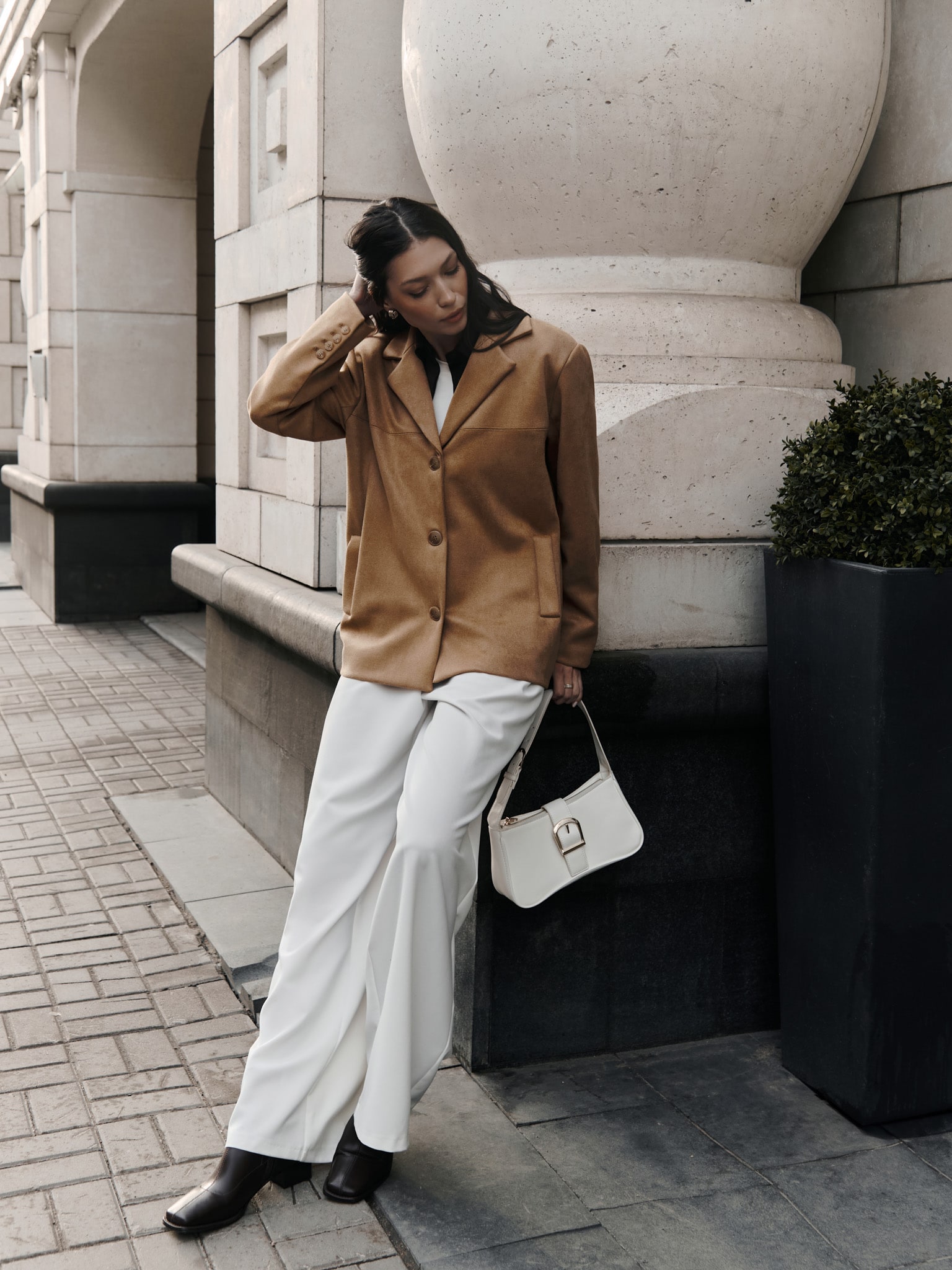 Однобортный жакет оверсайз :: LICHI - Online fashion store