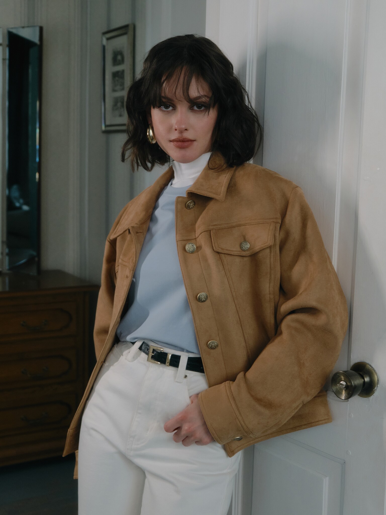 Straight jacket with large buttons