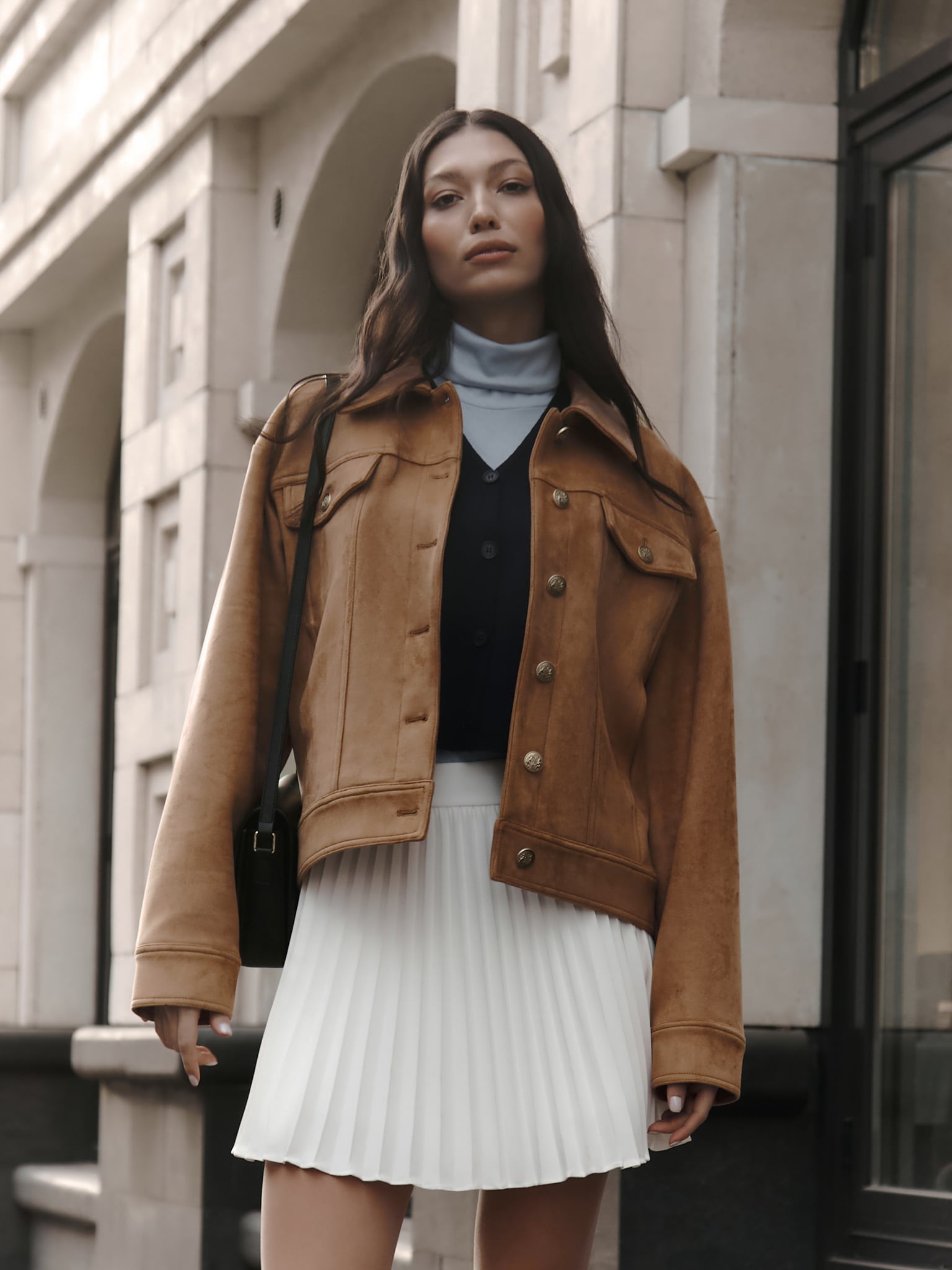 Straight jacket with large buttons