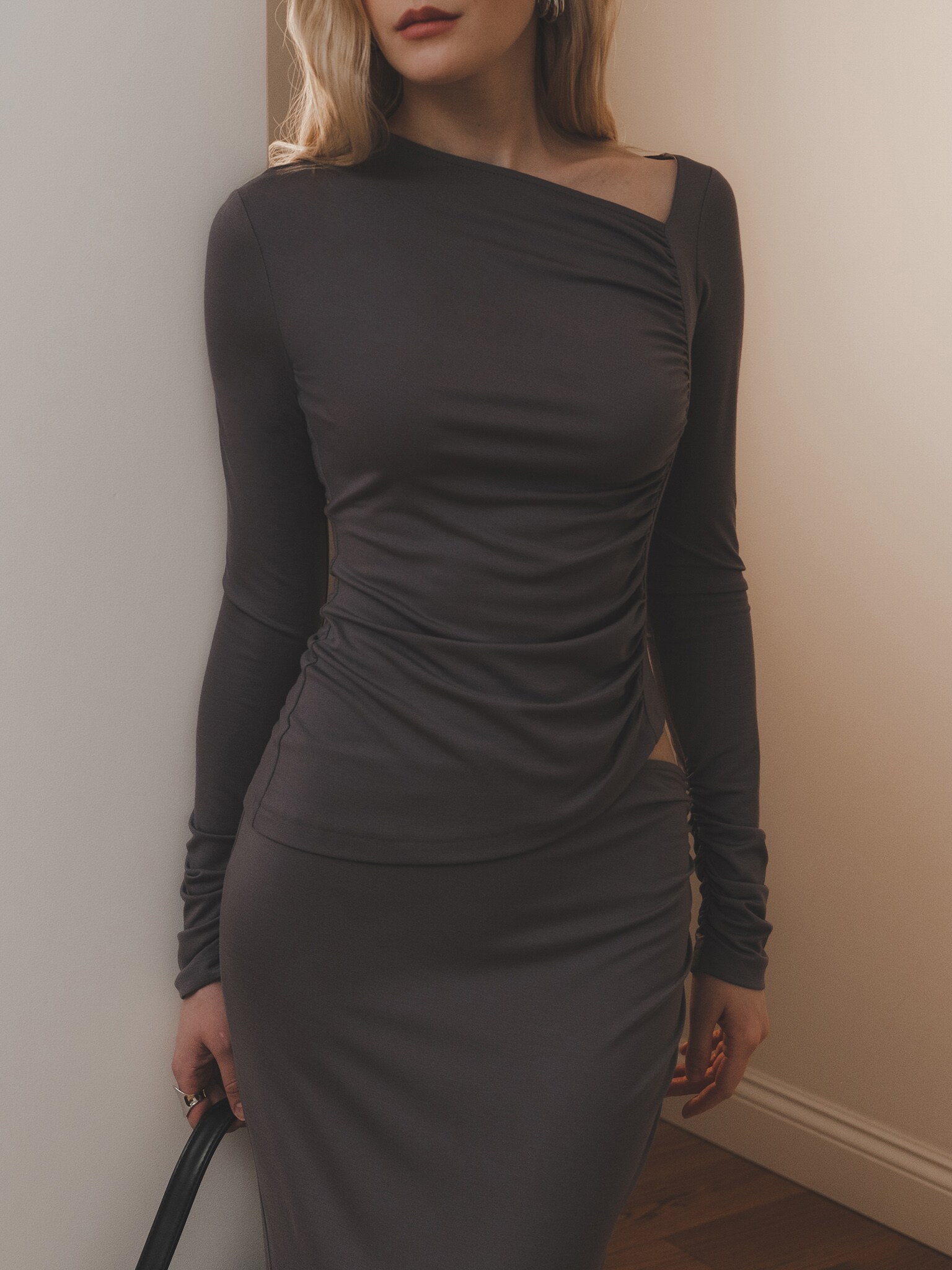 Asymmetrical top with long sleeves :: LICHI - Online fashion store