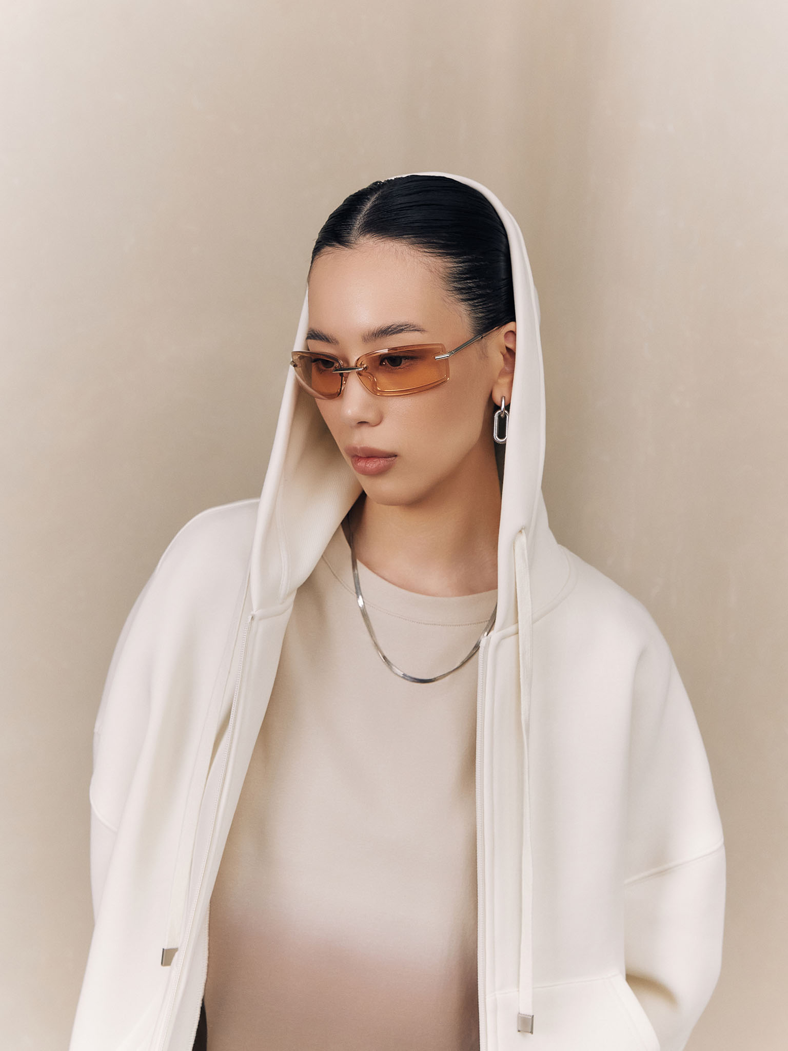 Sweat à capuche court et ample