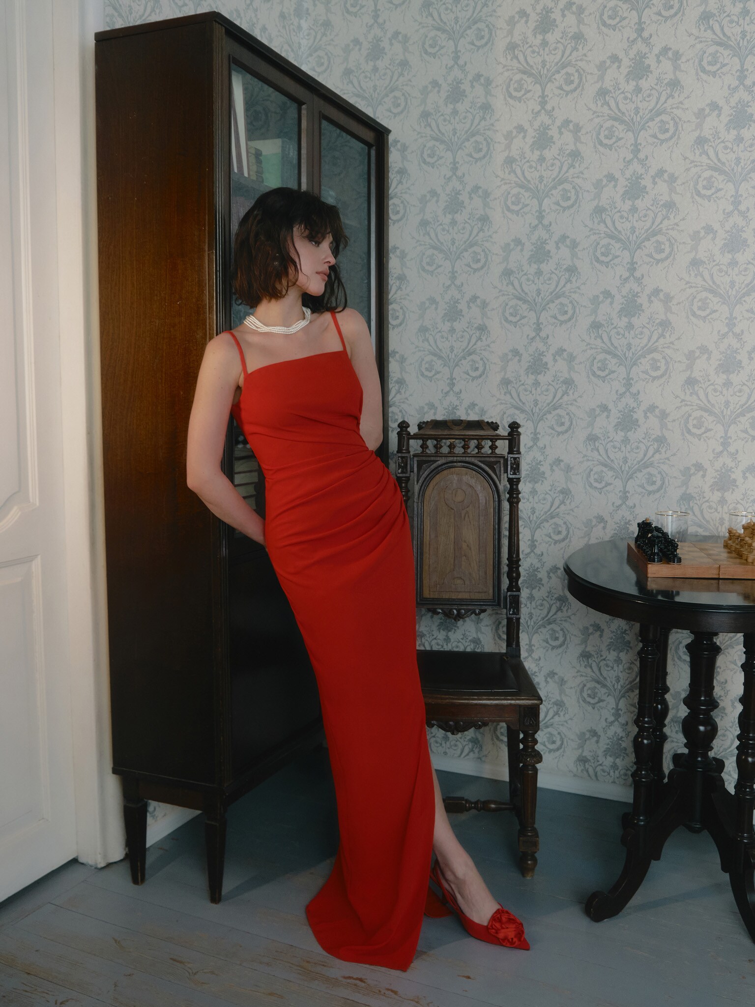 Fitted maxi dress with straps and asymmetrical gathers