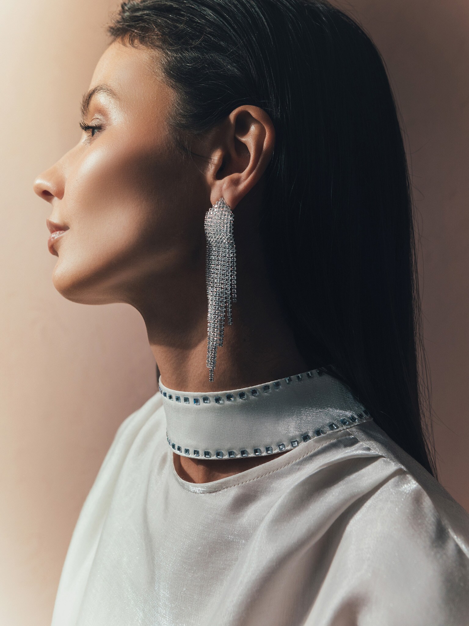 Large rhinestone stud earrings