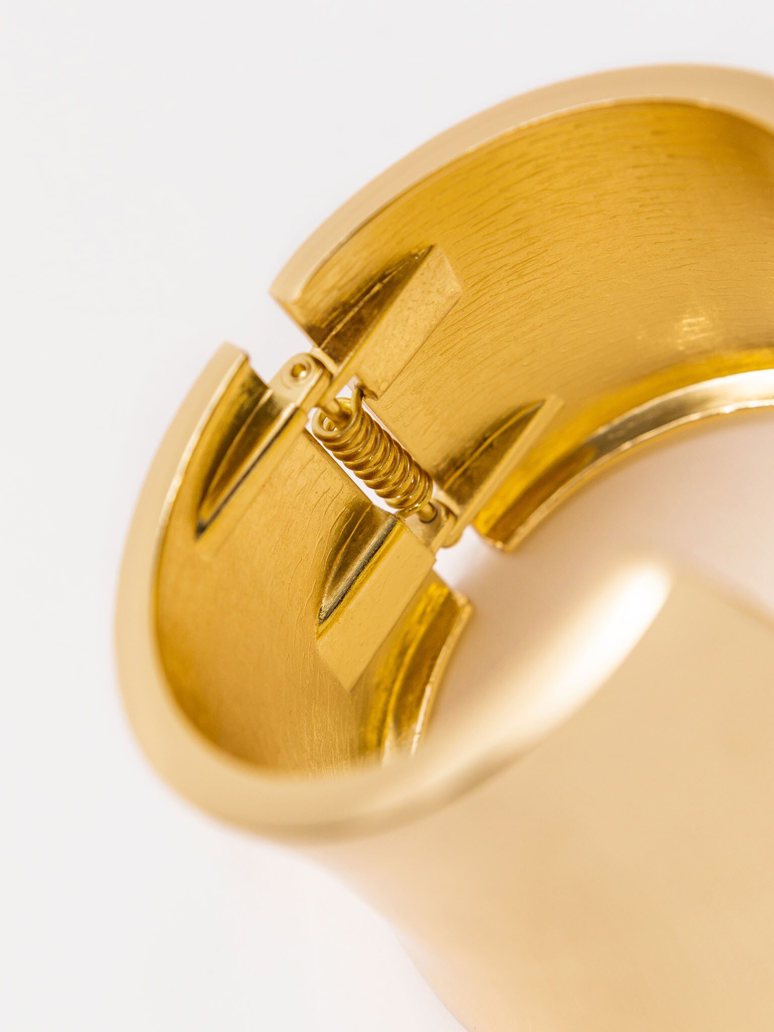 1 pc Retro Chunky Bracelets Women Rhinestone Bracelets Stainless Steel Wrap  Bracelet Gold Color Daily Party Jewelry Gifts for Sale Australia| New  Collection Online| SHEIN Australia