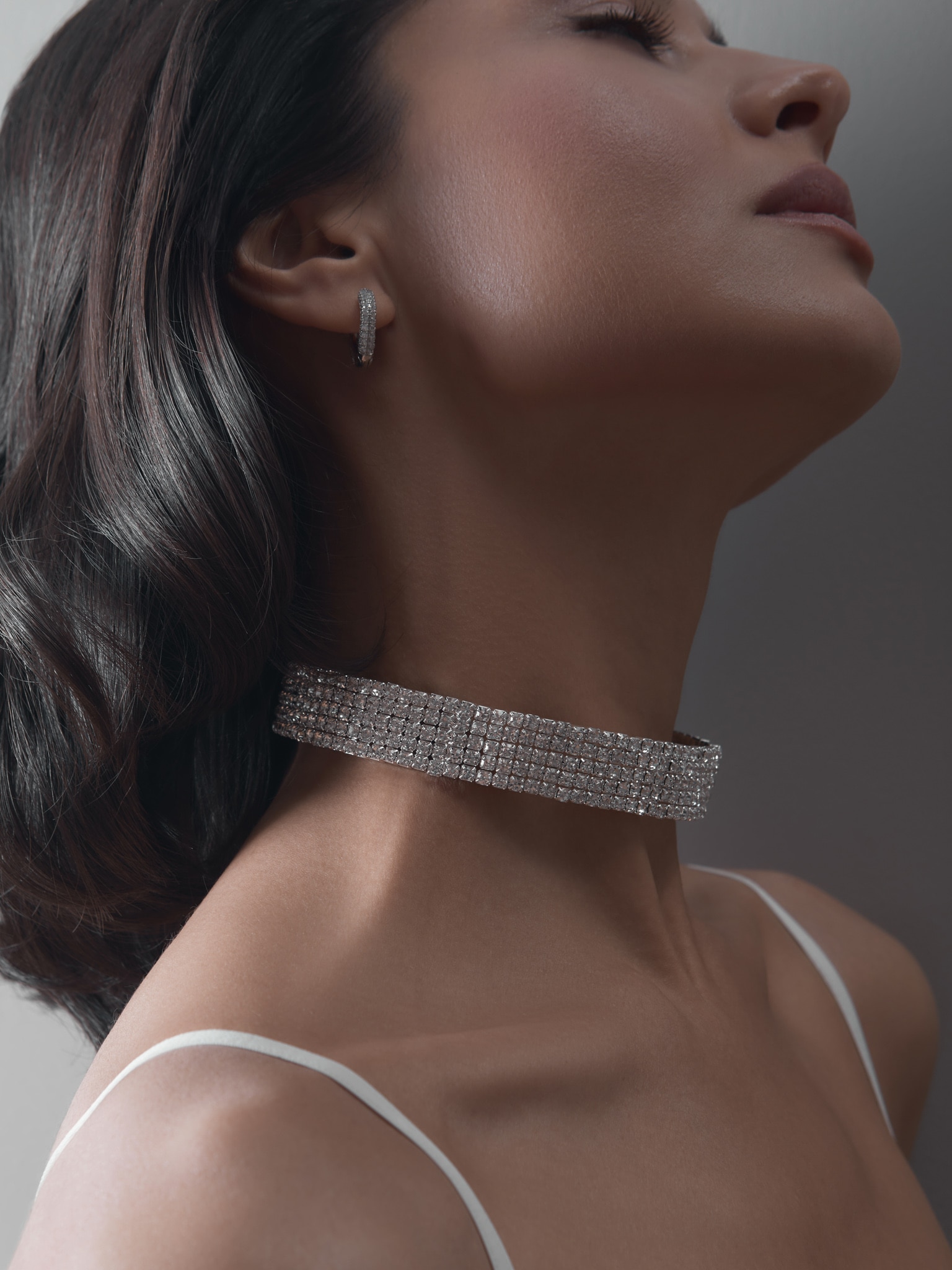 Lzz Fashion 3-Row Rhinestone Necklace - Adjustable Crystal Collar For Women, Transparent Stones