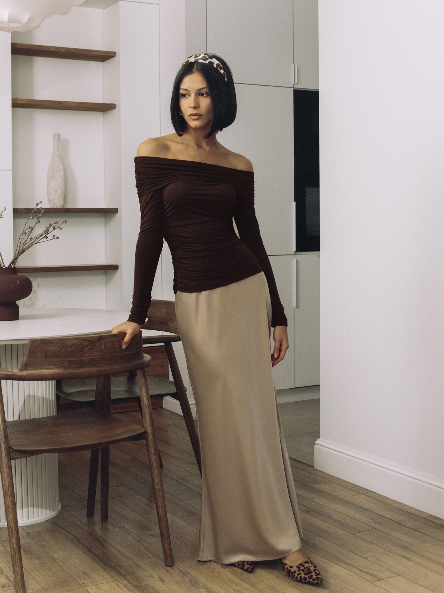 Топ с открытыми плечами и драпировкой на лифе :: LICHI - Online fashion ...
