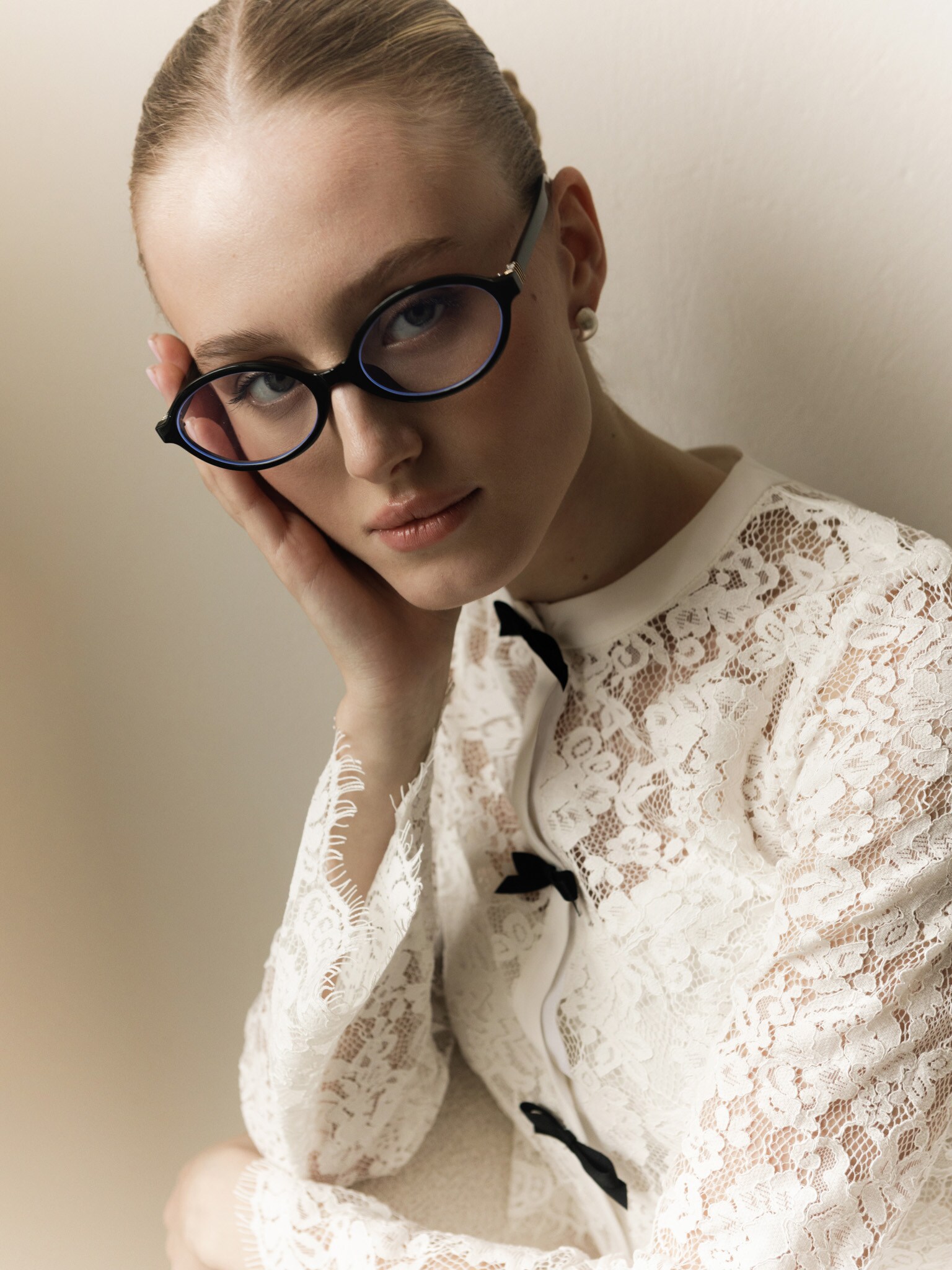 Декоративные очки овальной формы :: LICHI - Online fashion store