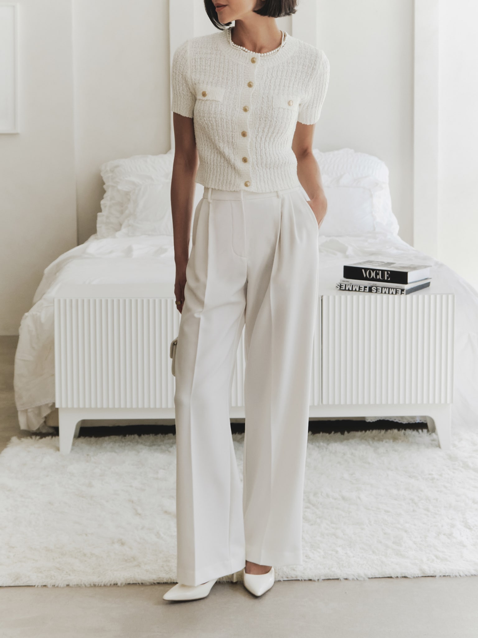 Jersey cardigan with short sleeves and large buttons