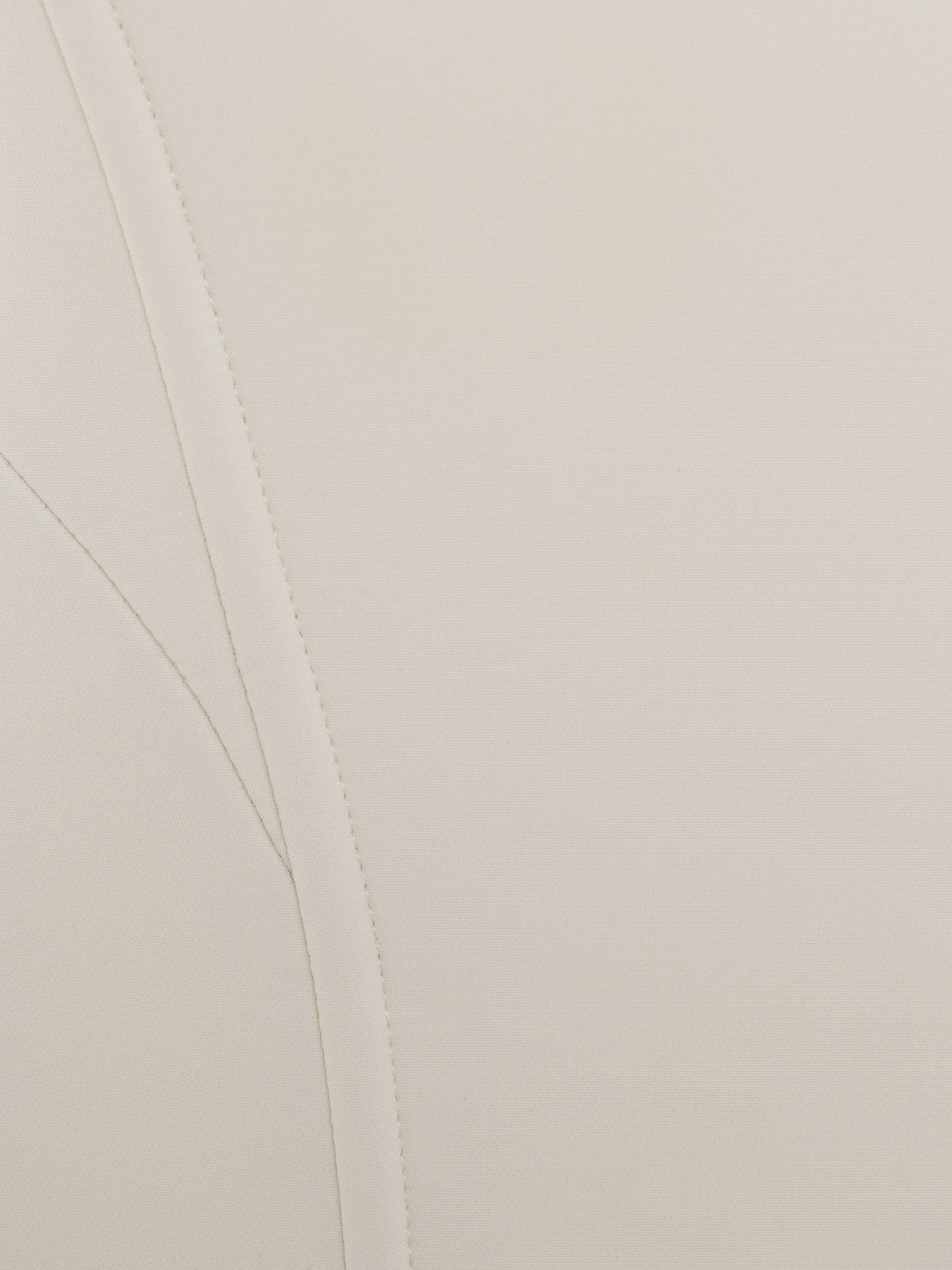 Однотонный корсет с открытыми плечами