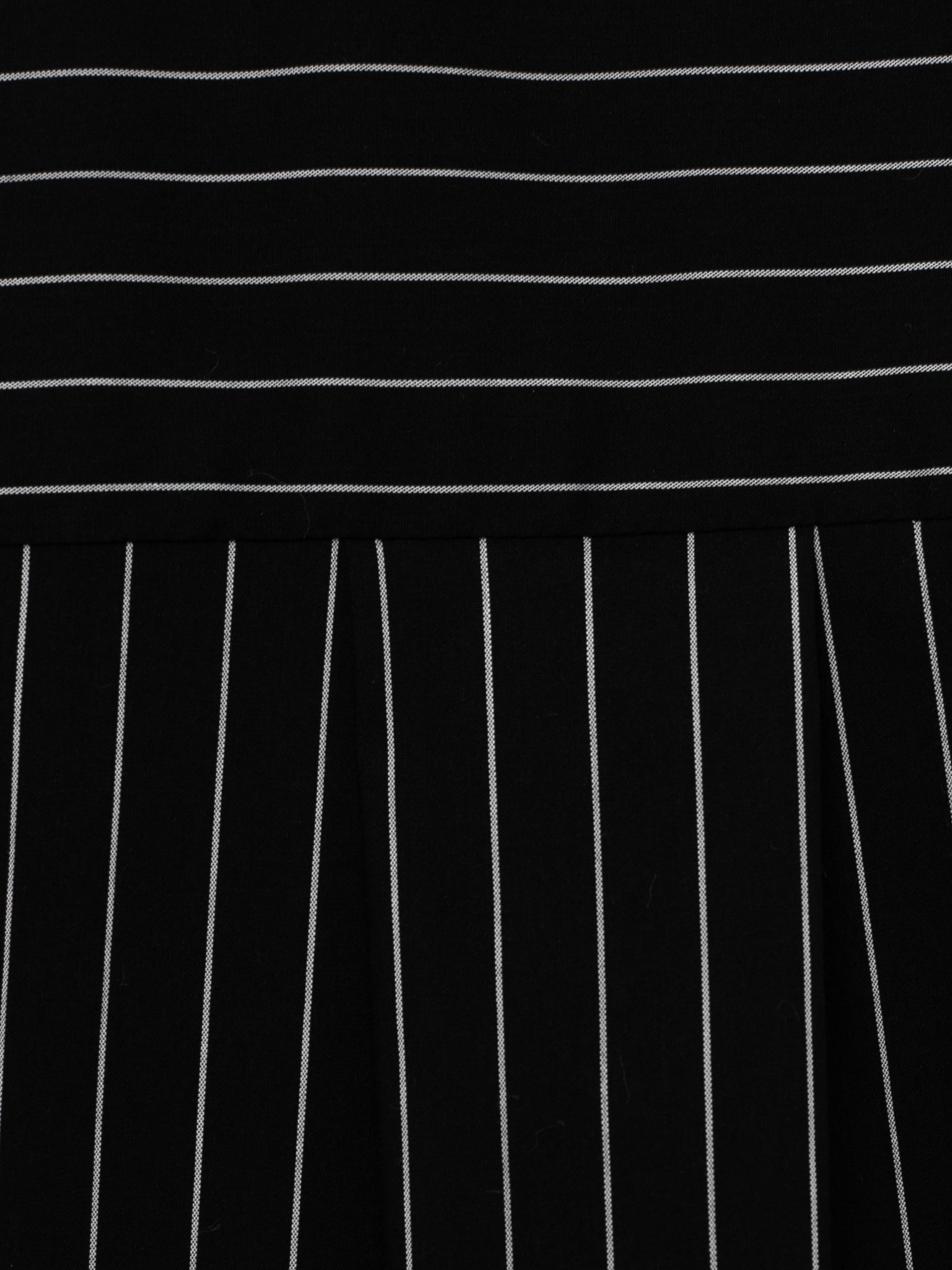 Прямая рубашка в полоску с вышивкой на груди