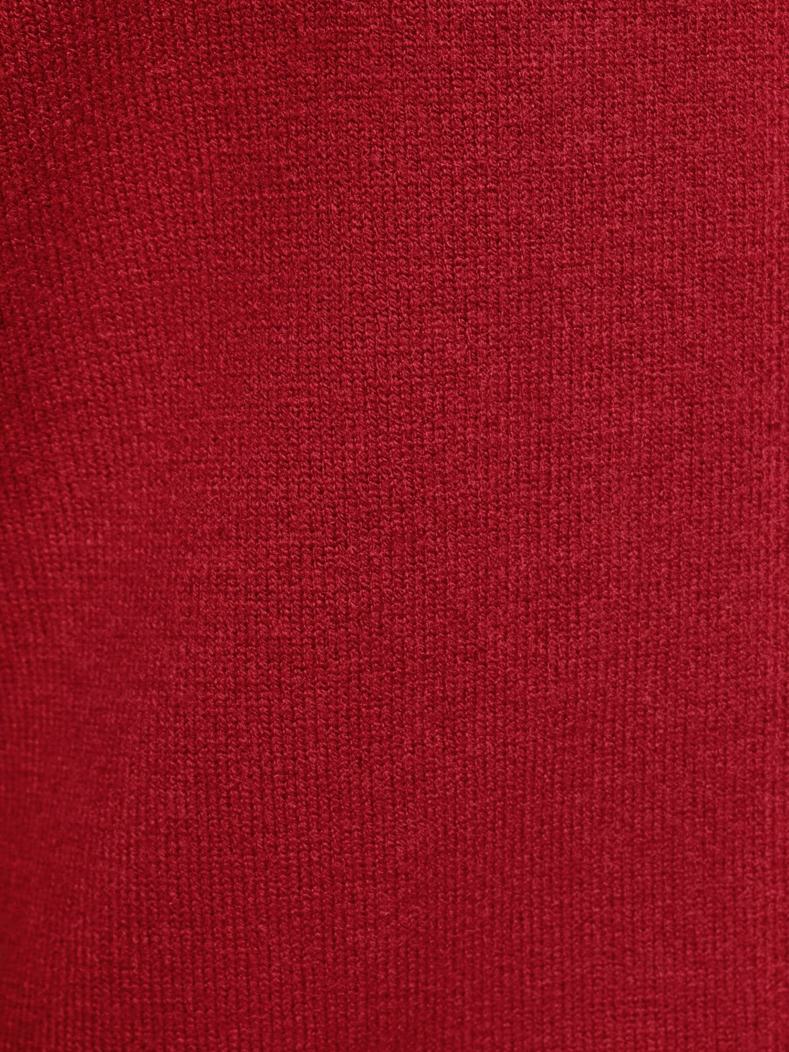 Кардиган с вышивкой и золотистыми пуговицами