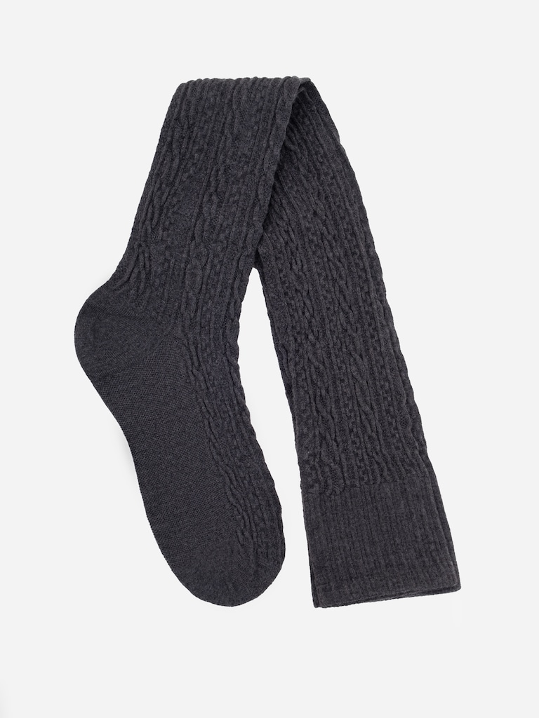 Рельефные гольфы выше колена