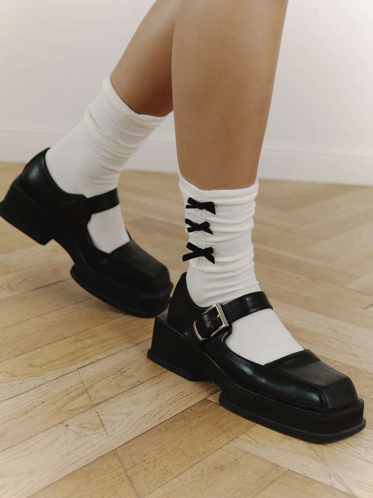 Комплект из двух пар носков в складку с контрастными бантами