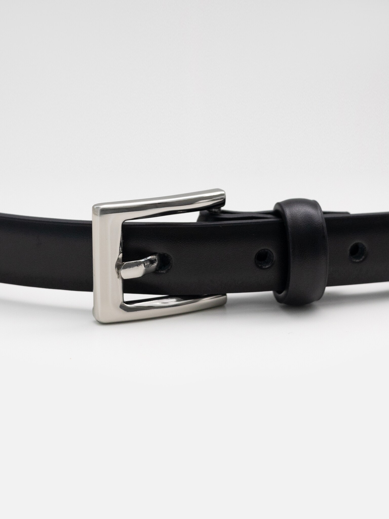 ☆関税込☆JILLSTUART★RENEWAL JJ BUCKLE DECORATION SLIM BELT 03f551bfc7c410a9b8f363d971e23e
