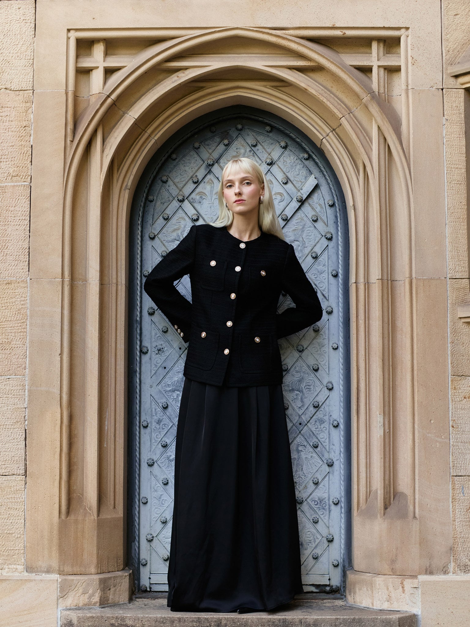 Удлиненный жакет из фактурной ткани