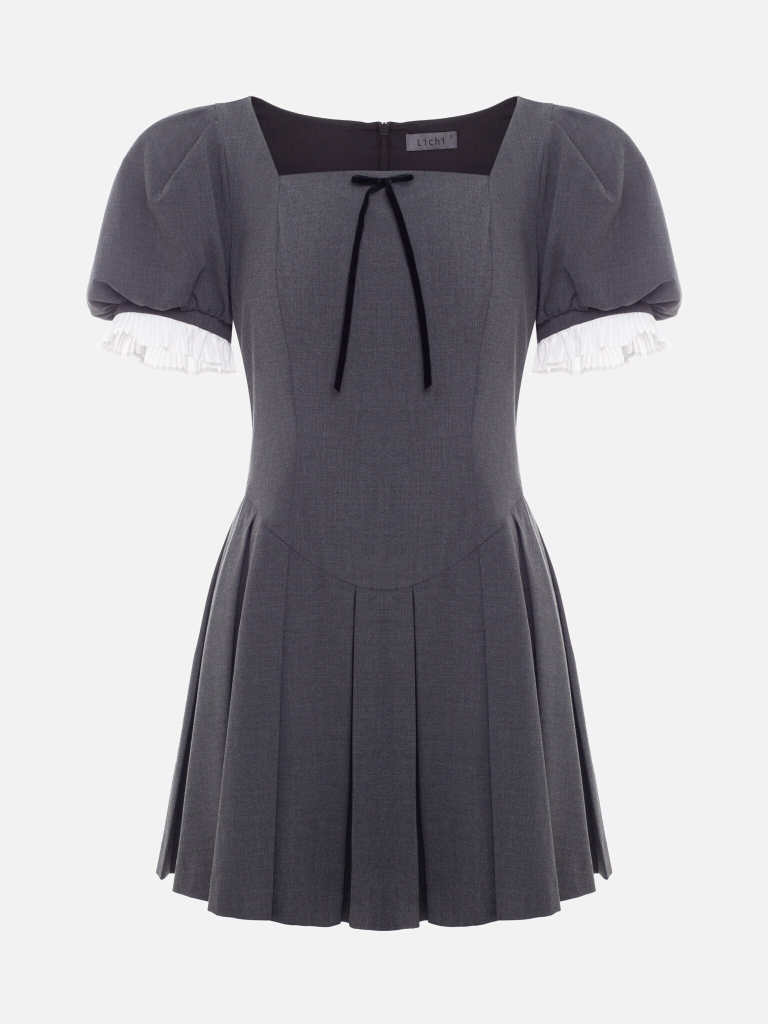 Mini dress with puff sleeves and pleated cuffs