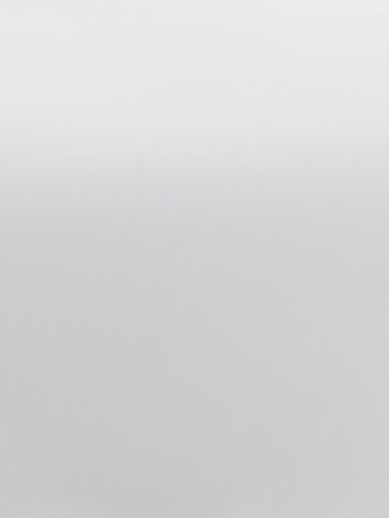 Струящаяся блуза на запах с широким поясом