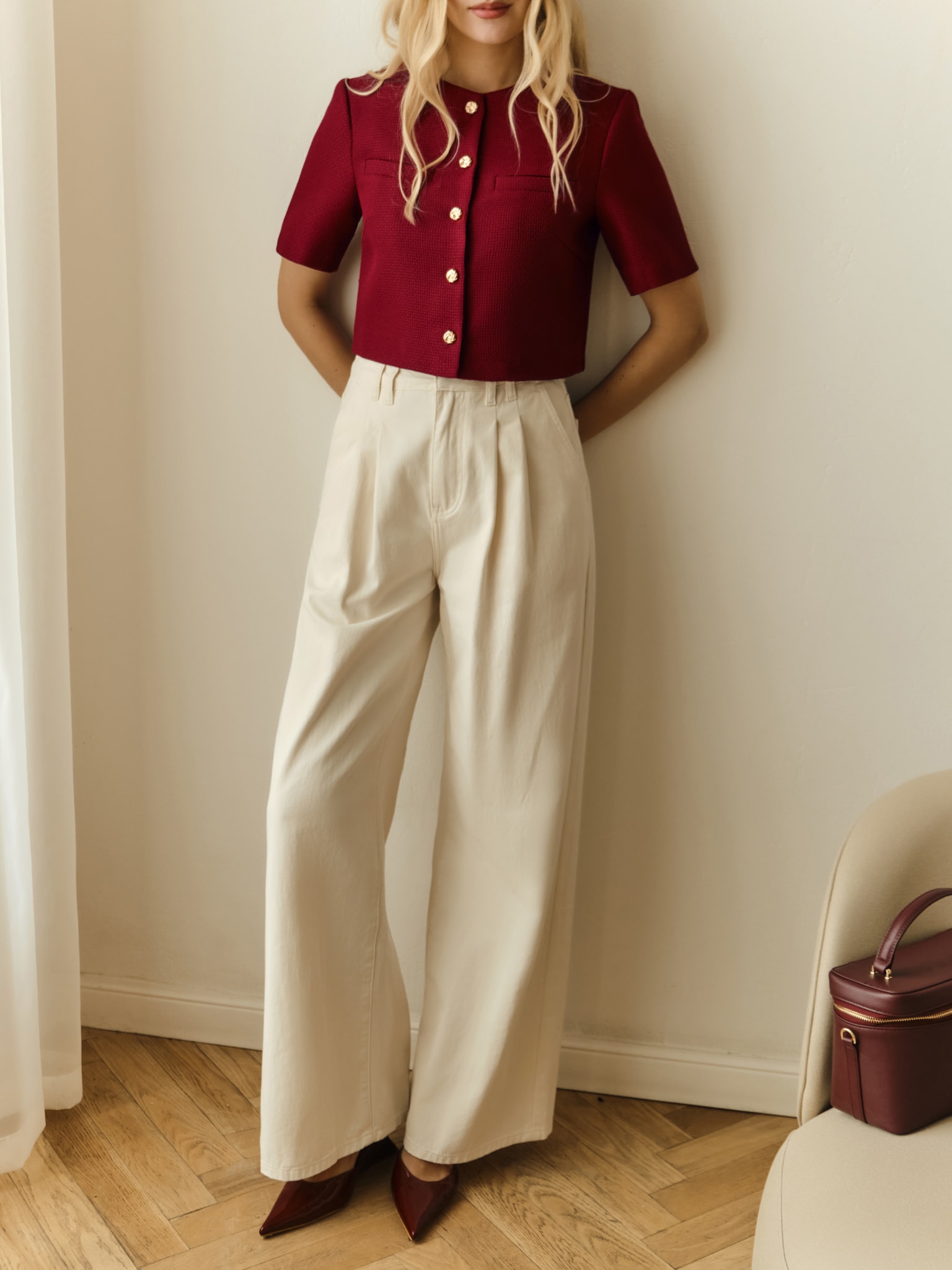 Твидовый жакет с короткими рукавами и фактурными пуговицами