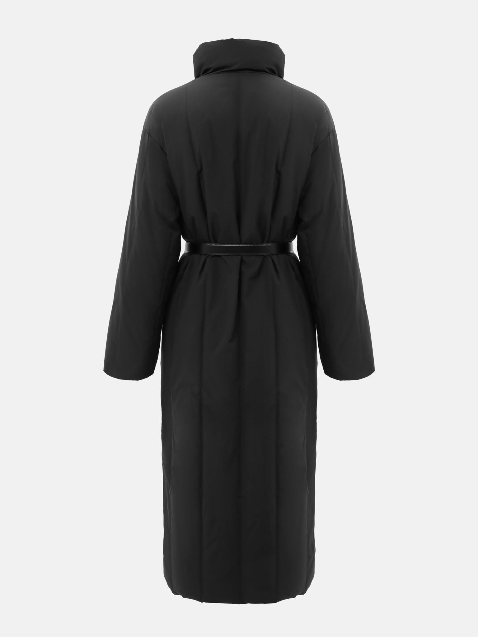 Пуховик макси с высоким воротником и ремнем из кожи