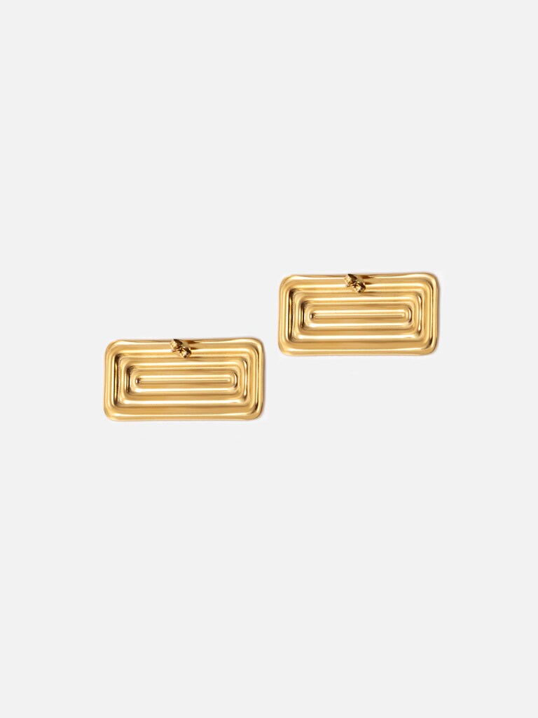 Rectangular stud earrings in textured metal