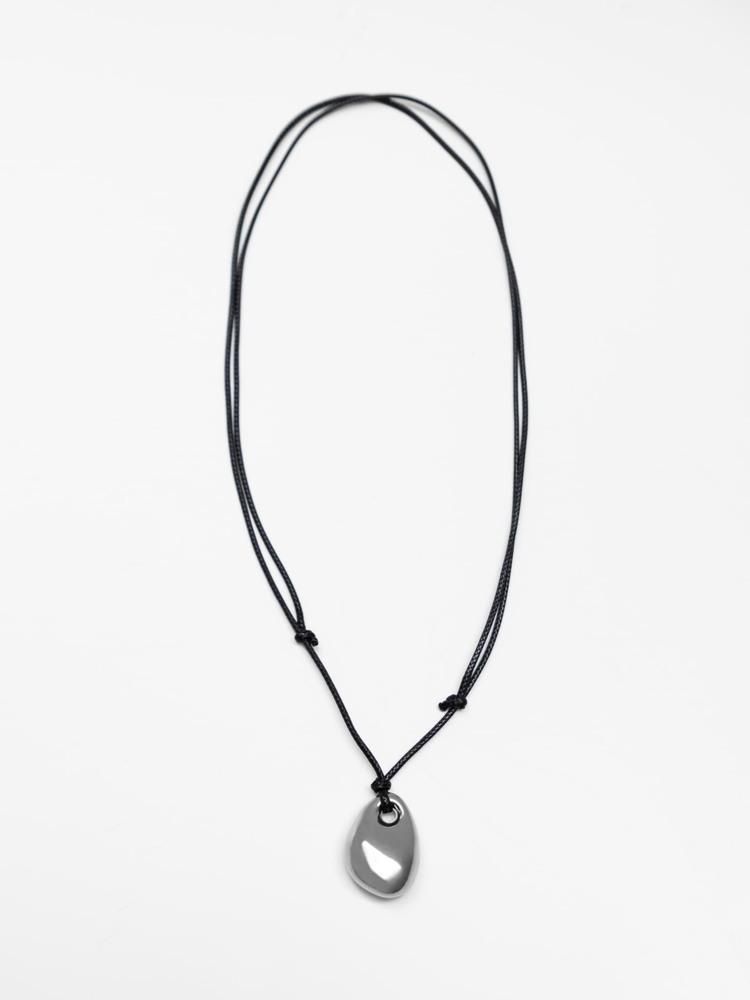 Серебристый Серебристый