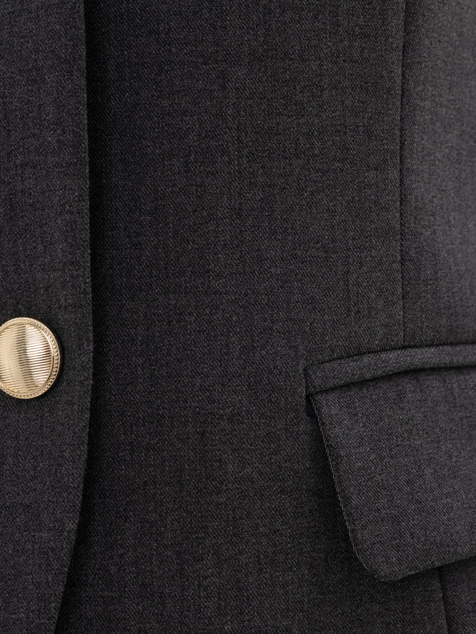 Fitted suiting waistcoat