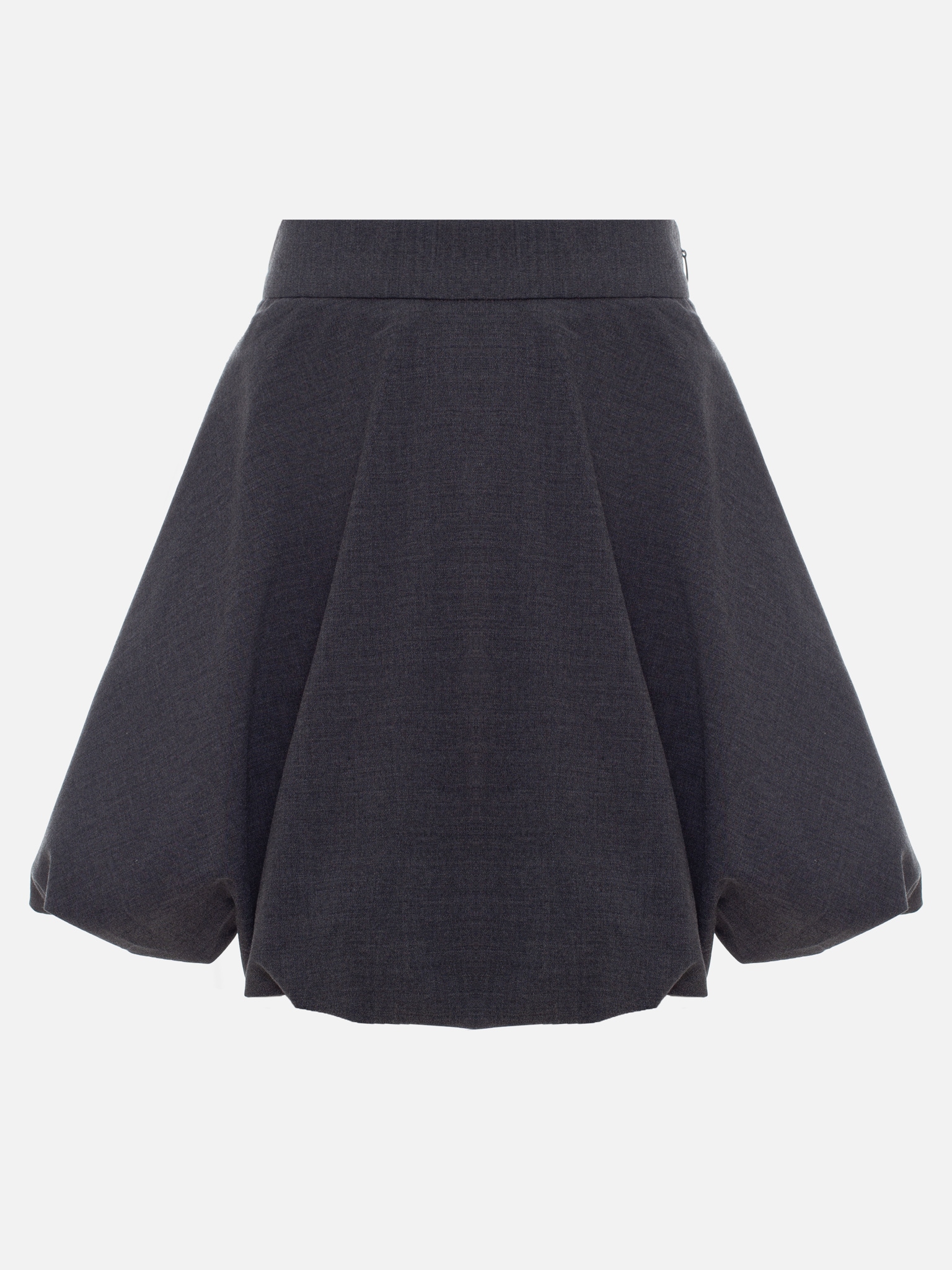 Suiting balloon skirt