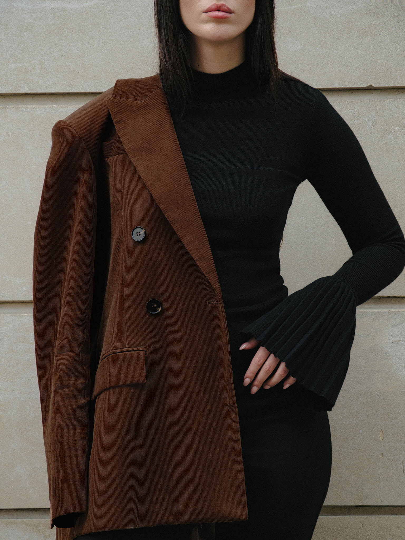 Двубортный жакет оверсайз из вельвета