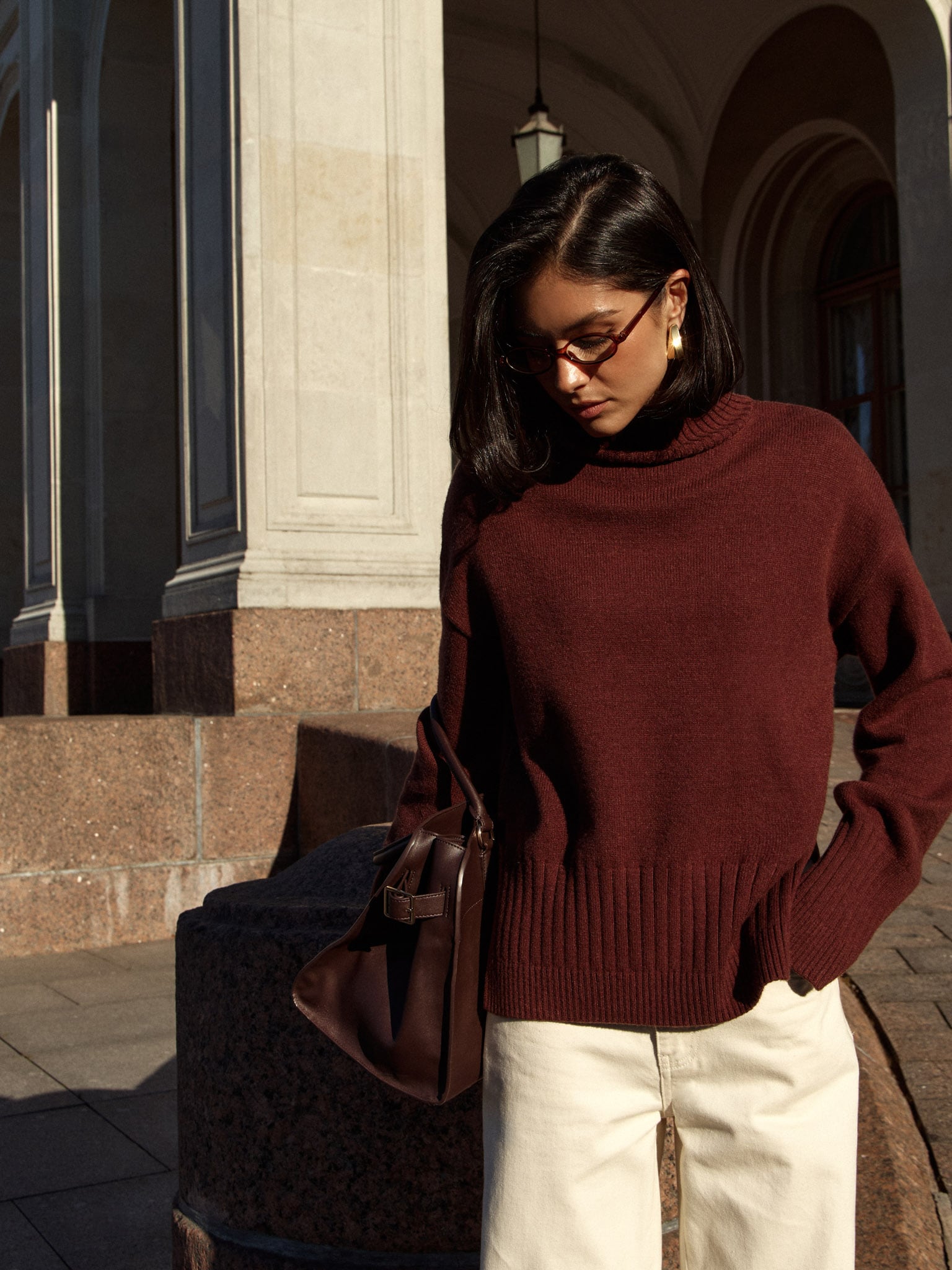 Трикотажный свитер с деталями в рубчик :: LICHI - Online fashion store