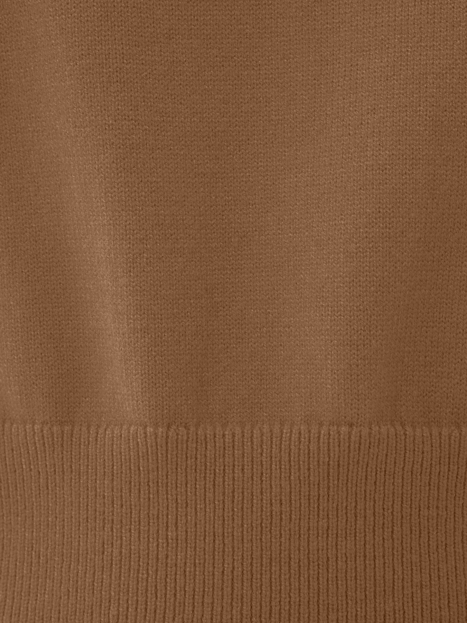 Haut en maille aux épaules soulignées