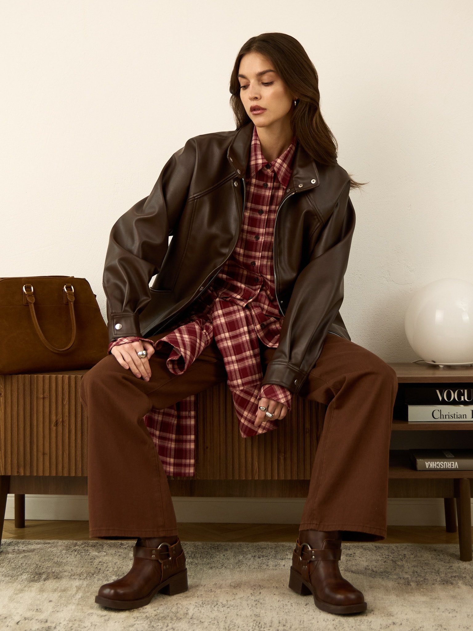 Клетчатая рубашка свободного кроя с вышивкой