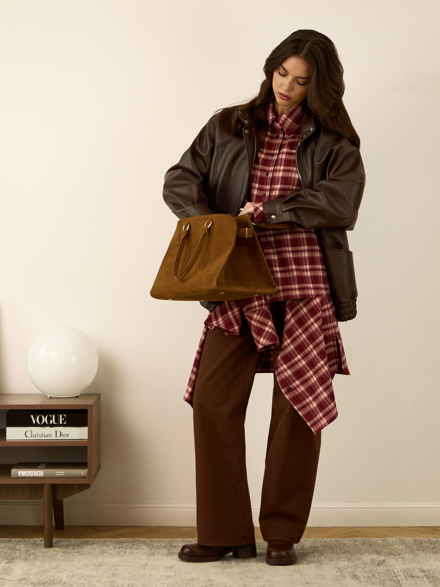 Клетчатая рубашка свободного кроя с вышивкой