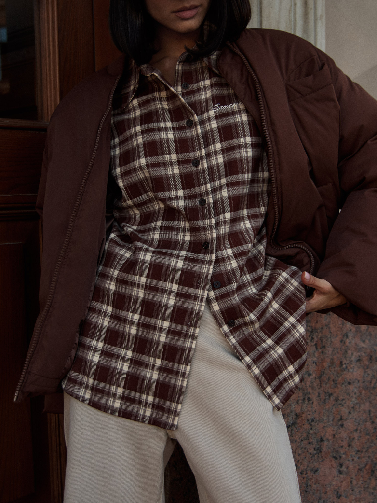 Клетчатая рубашка свободного кроя с вышивкой