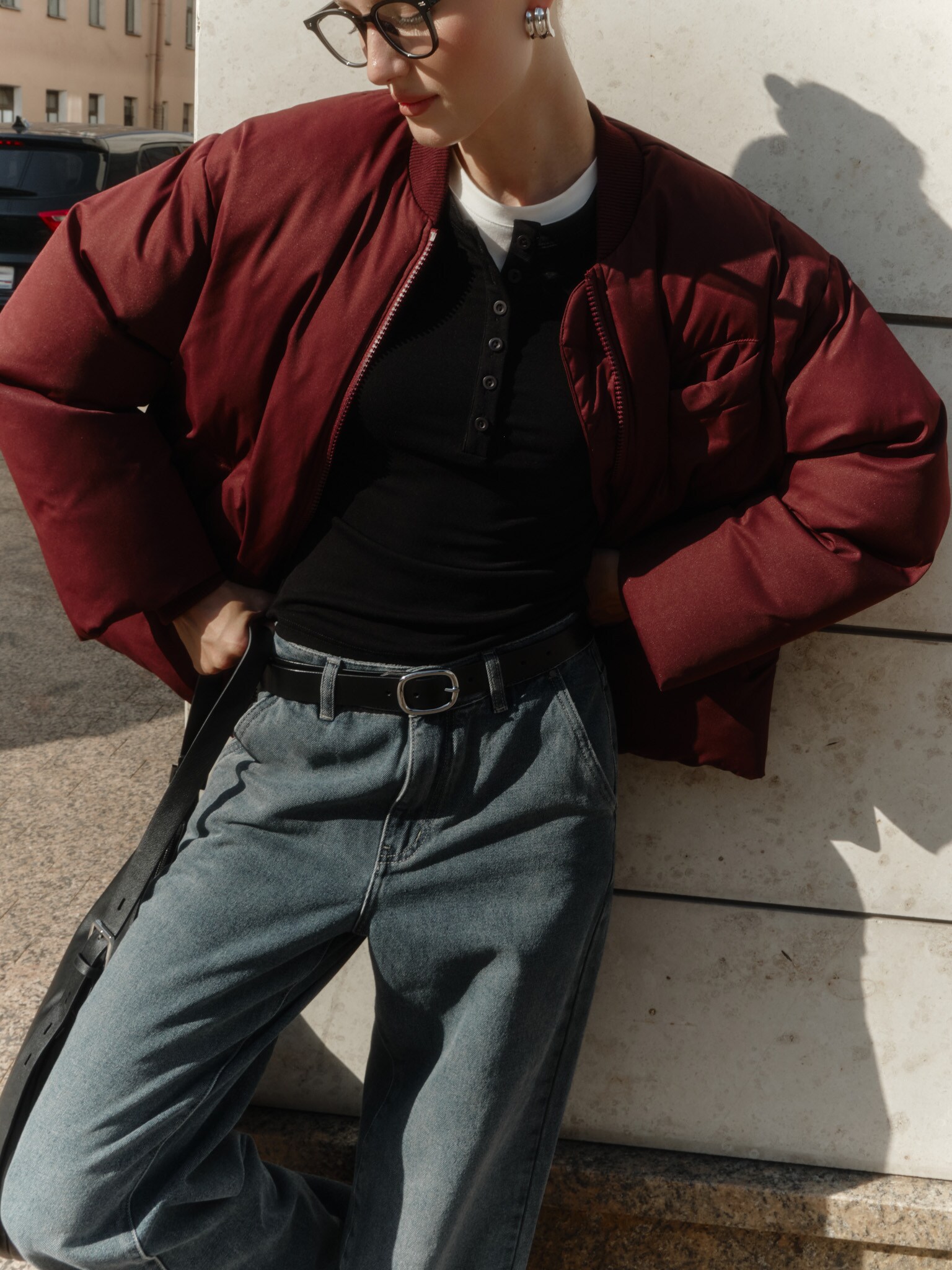 Дутый бомбер свободного кроя