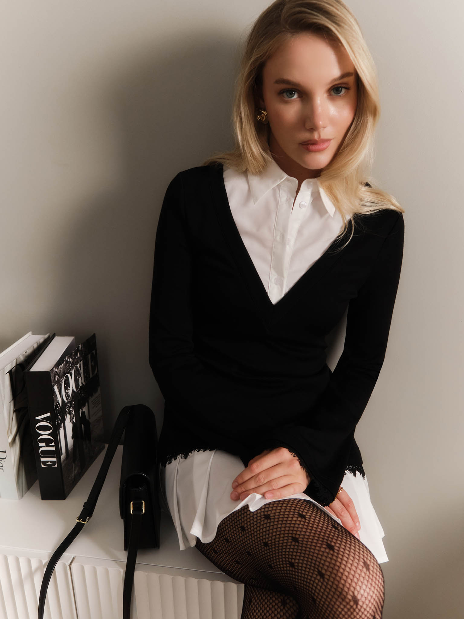 Mini dress with shirt imitation and lace decor